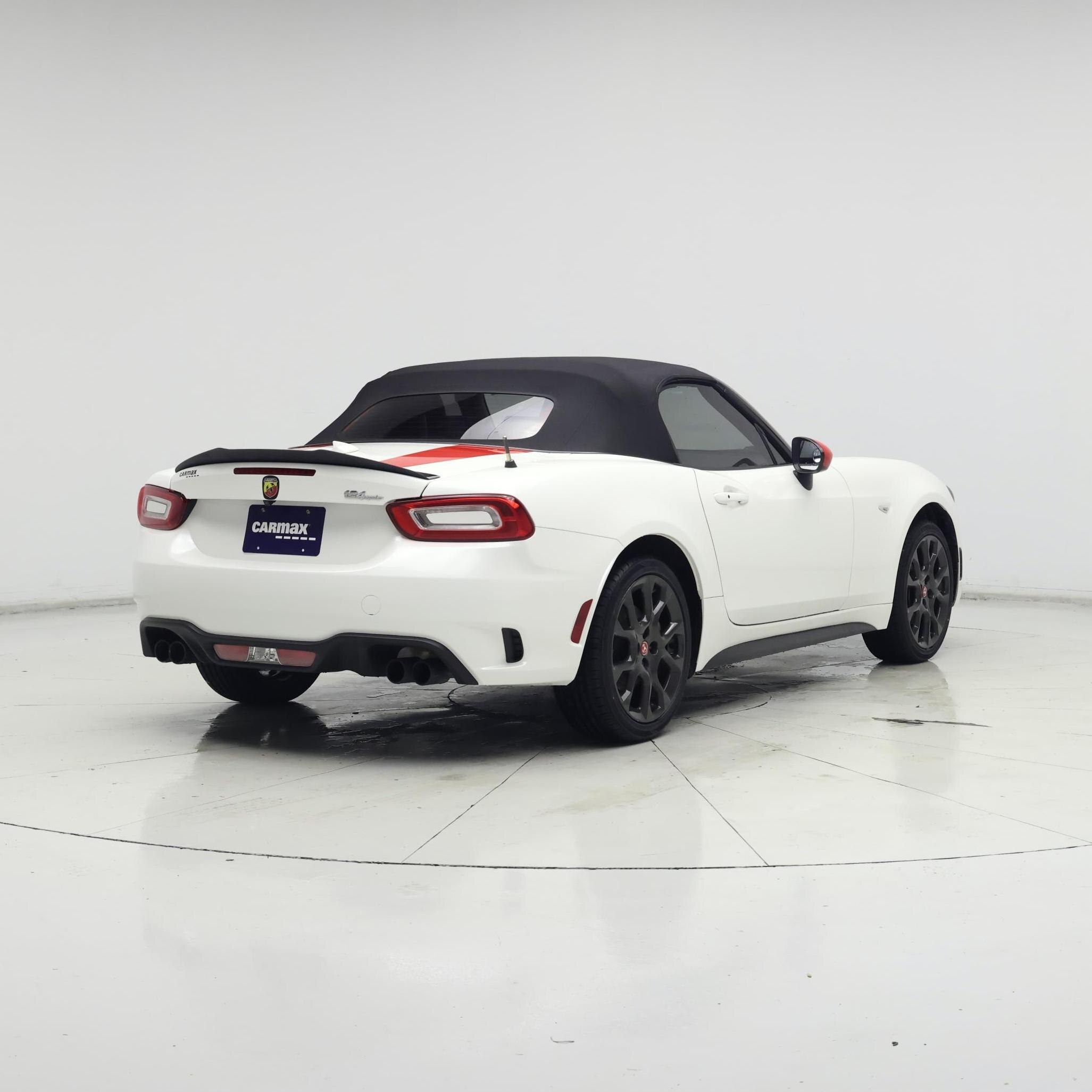 Thumbnail: 2020 Fiat 124 Spider - 8