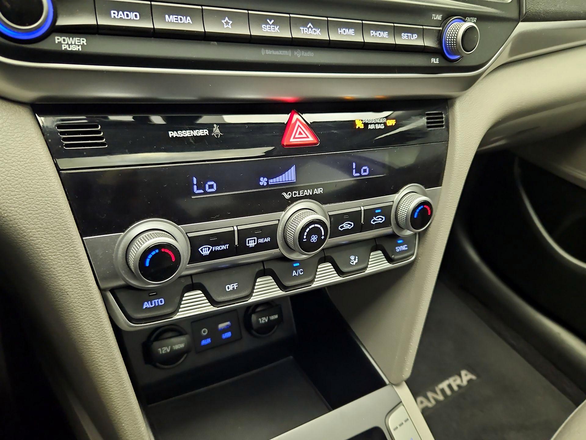 Thumbnail: 2019 Hyundai Elantra - 16