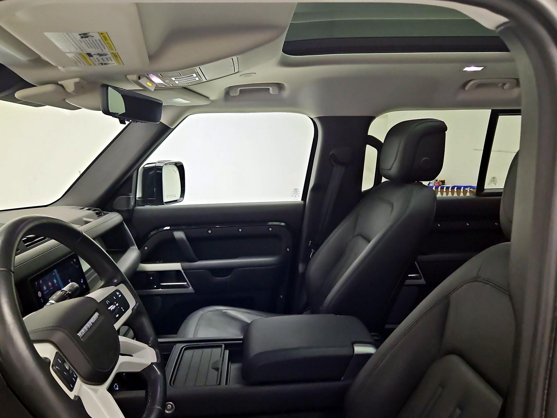 Thumbnail: 2020 Land Rover Defender - 19