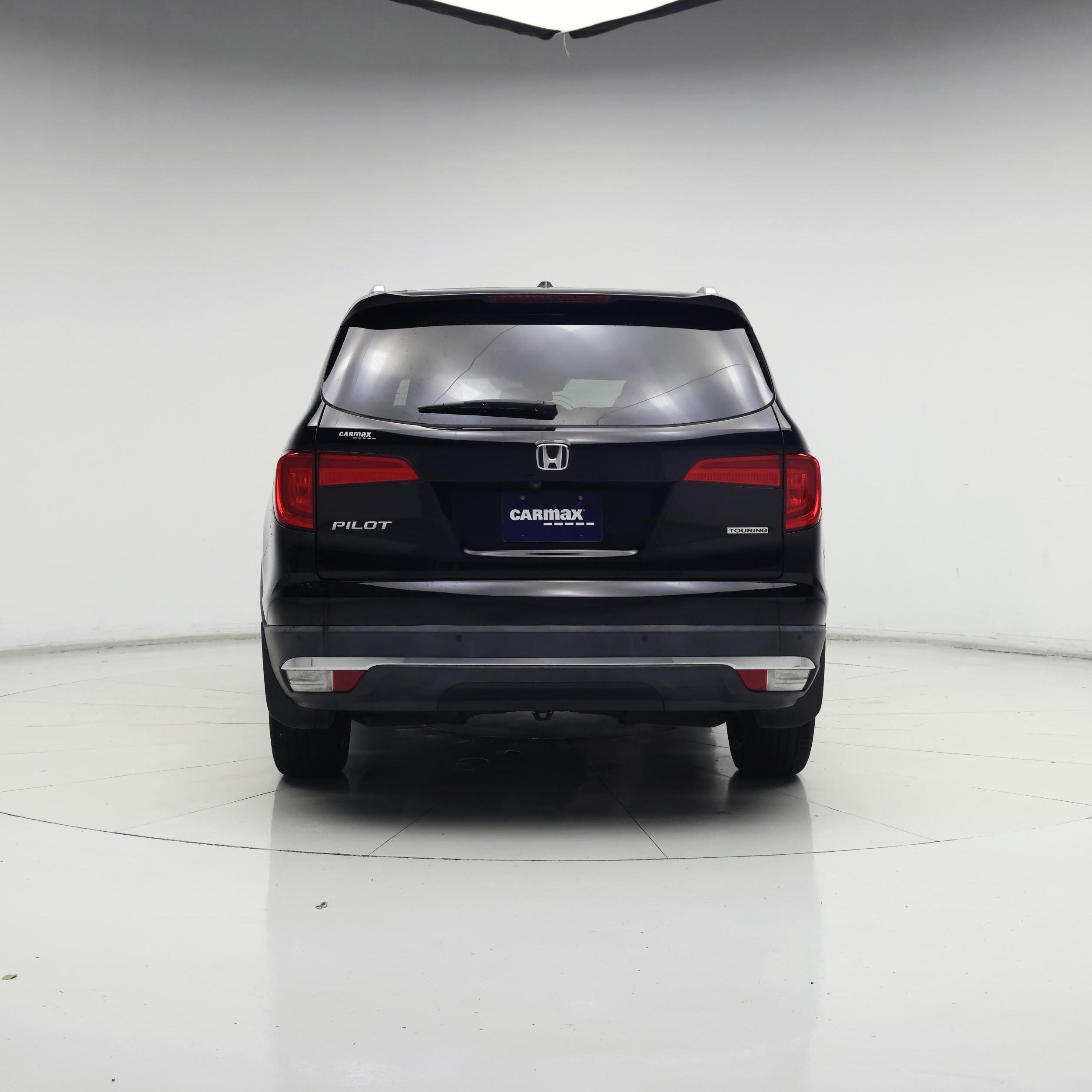 Thumbnail: 2017 Honda Pilot - 6