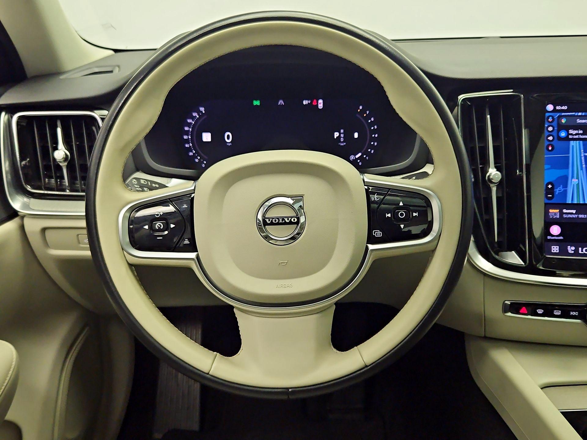 Thumbnail: 2024 Volvo S60 - 10