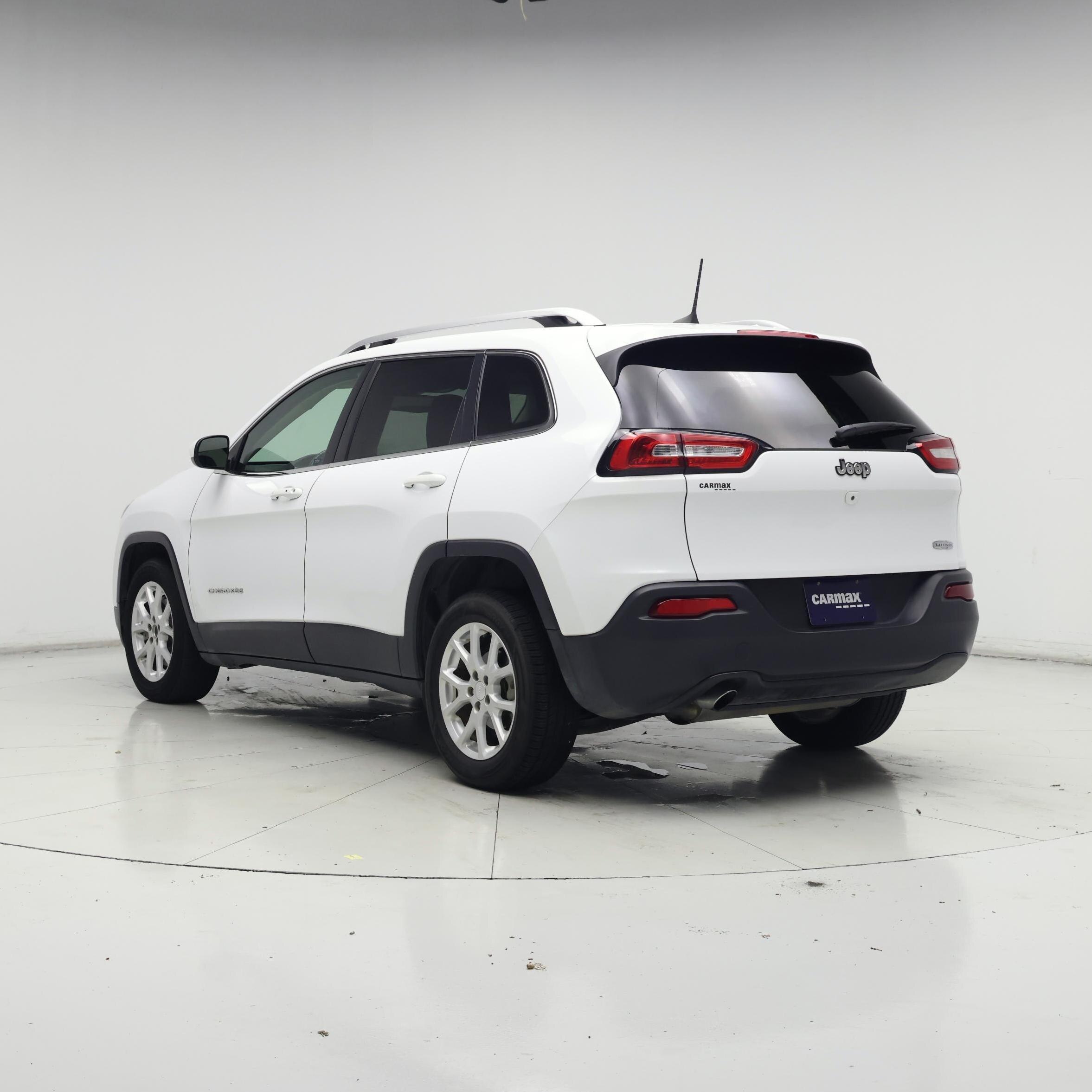 Thumbnail: 2018 Jeep Cherokee - 2
