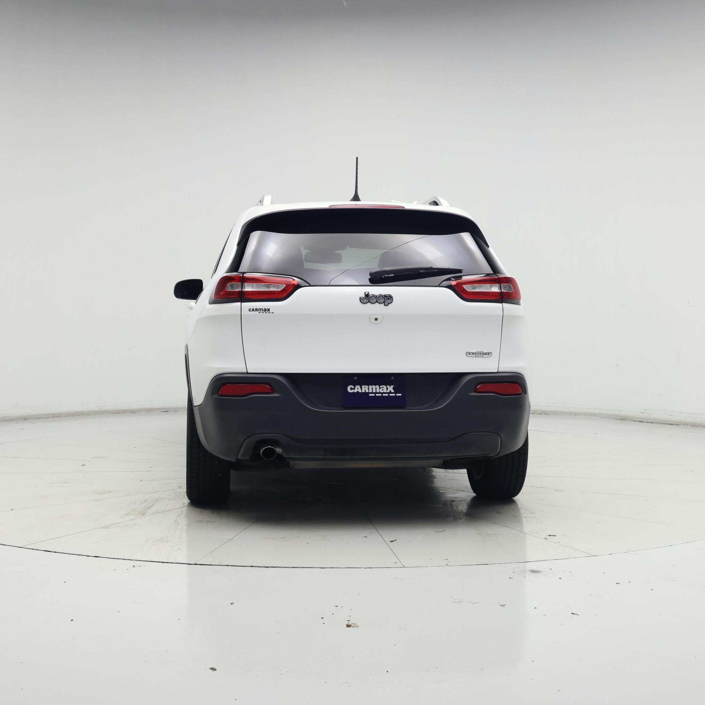 Thumbnail: 2018 Jeep Cherokee - 6