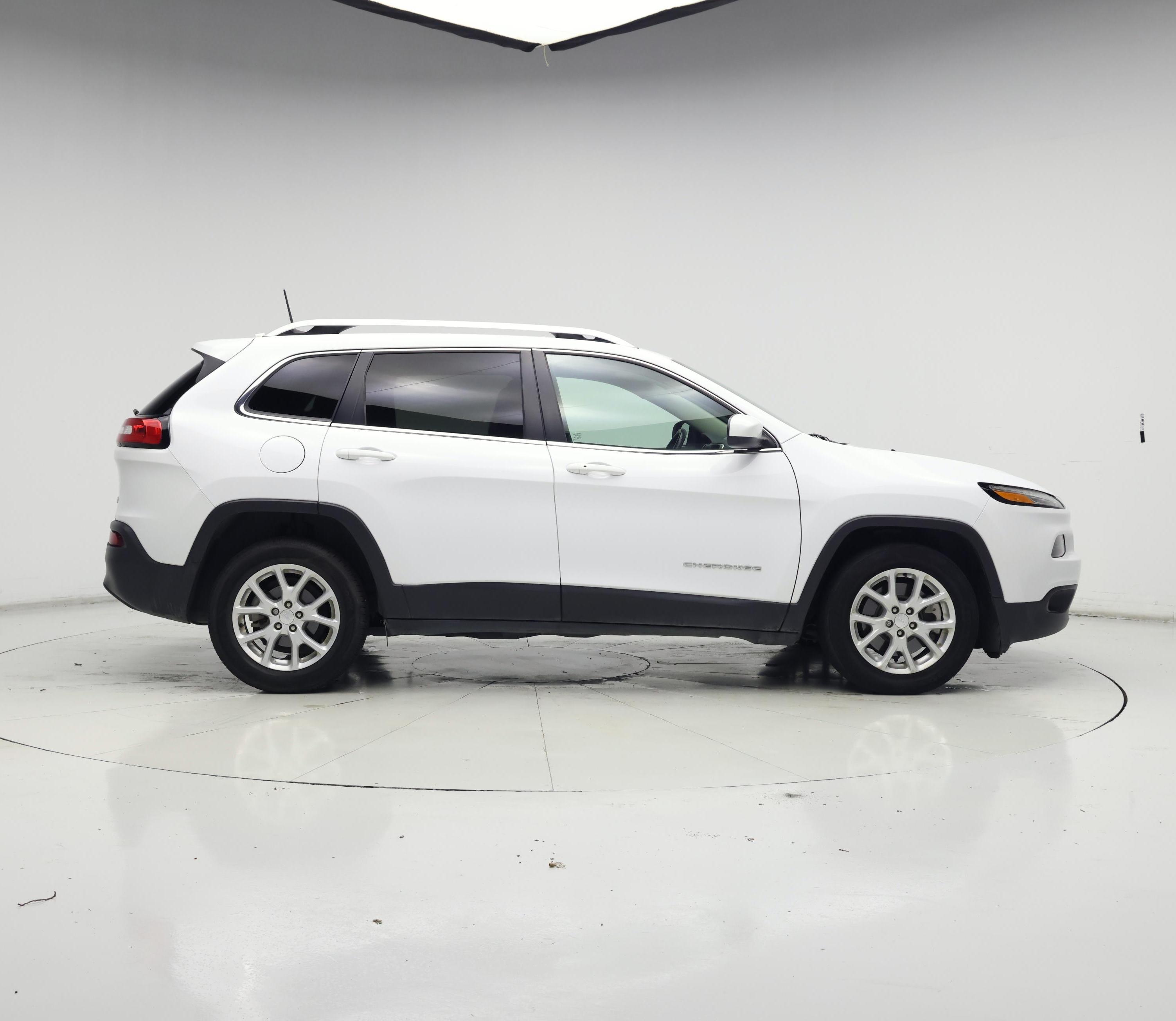 Thumbnail: 2018 Jeep Cherokee - 7