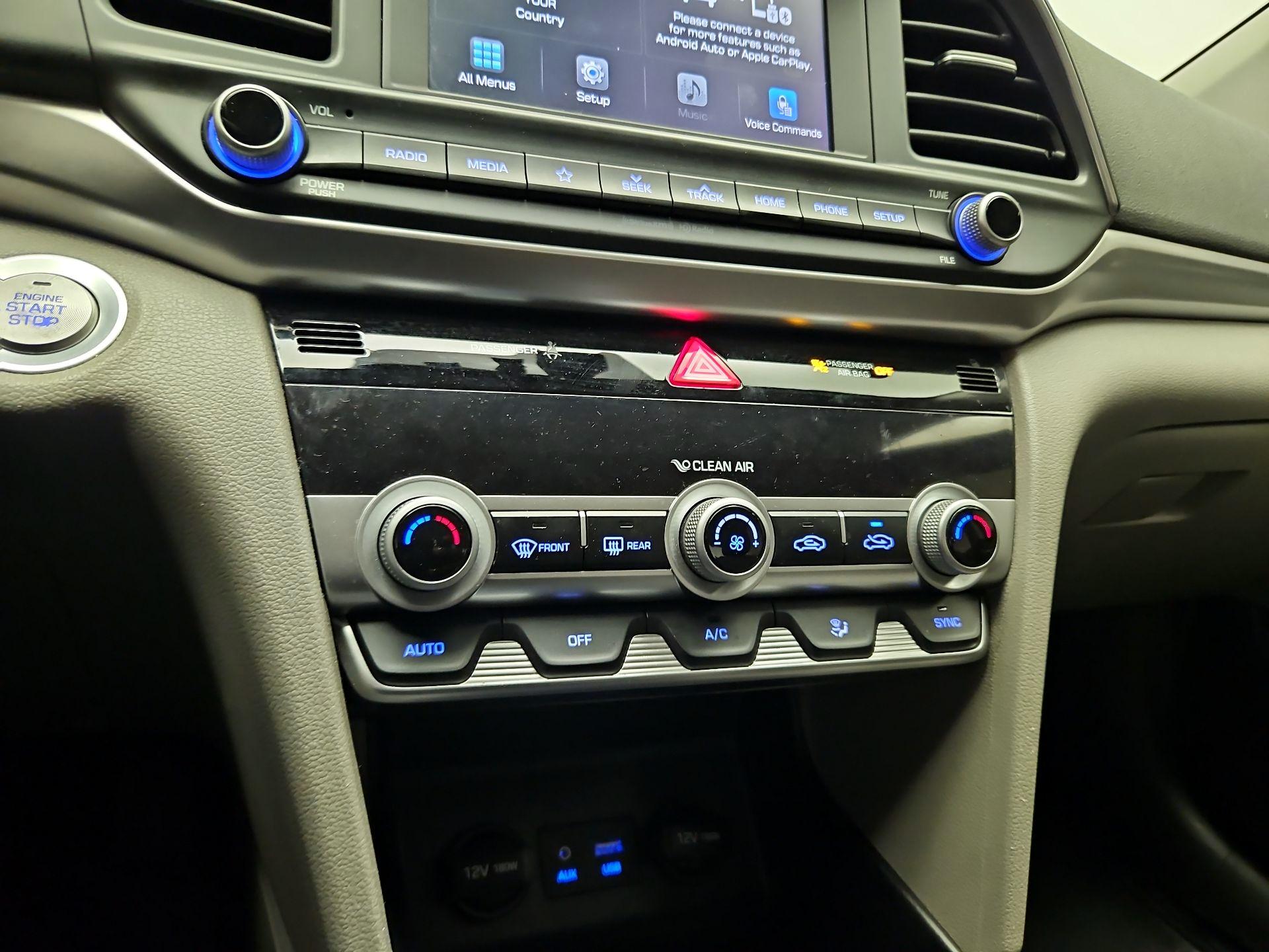 Thumbnail: 2019 Hyundai Elantra - 15