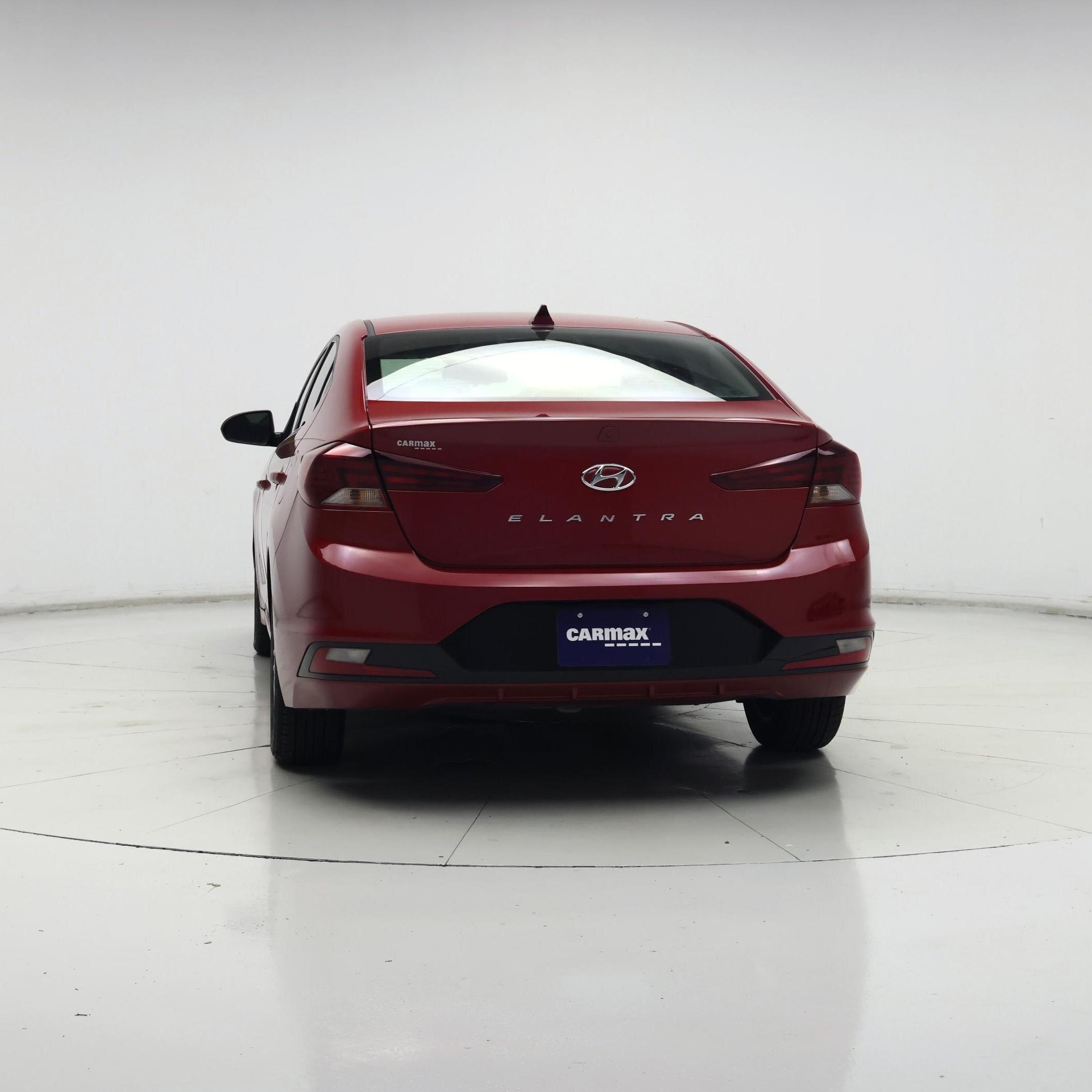 Thumbnail: 2019 Hyundai Elantra - 4