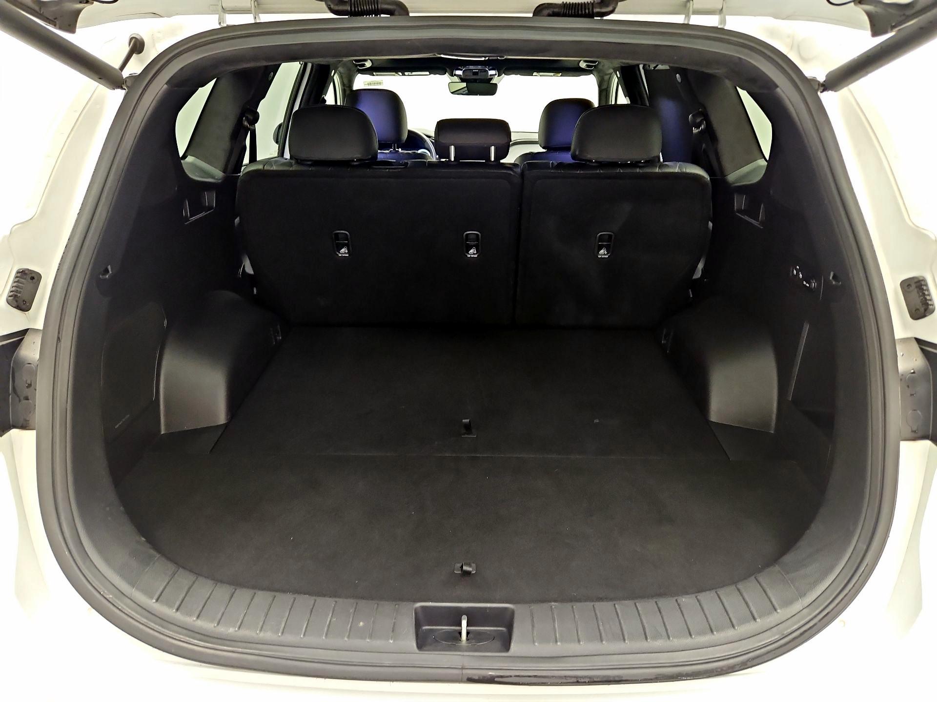 Thumbnail: 2022 Hyundai Santa Fe - 19