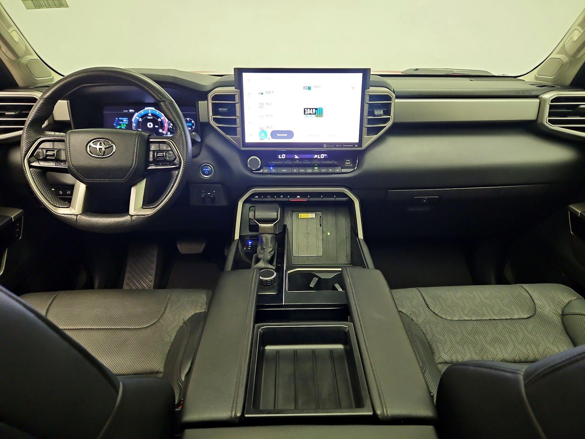 Thumbnail: 2024 Toyota Tundra - 9