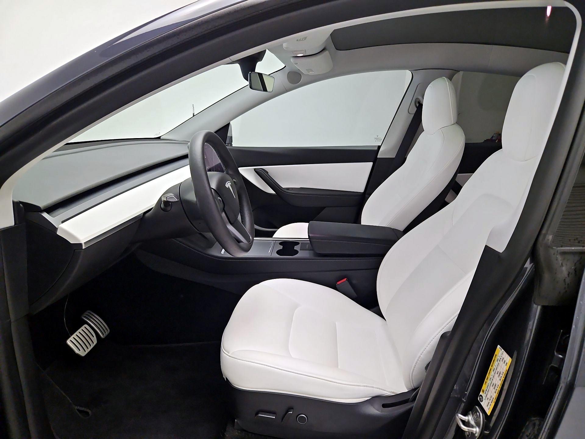 Thumbnail: 2022 Tesla Model Y - 11