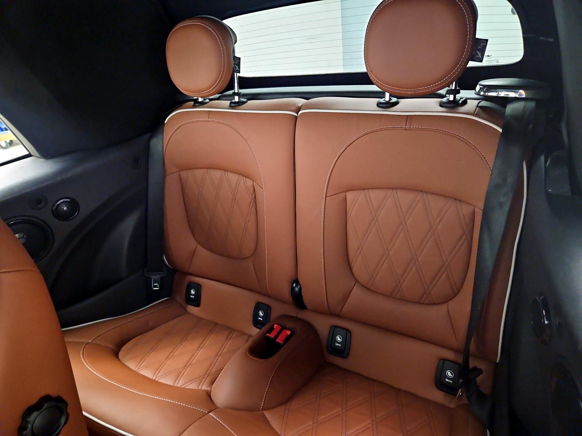 Thumbnail: 2021 MINI Cooper - 19