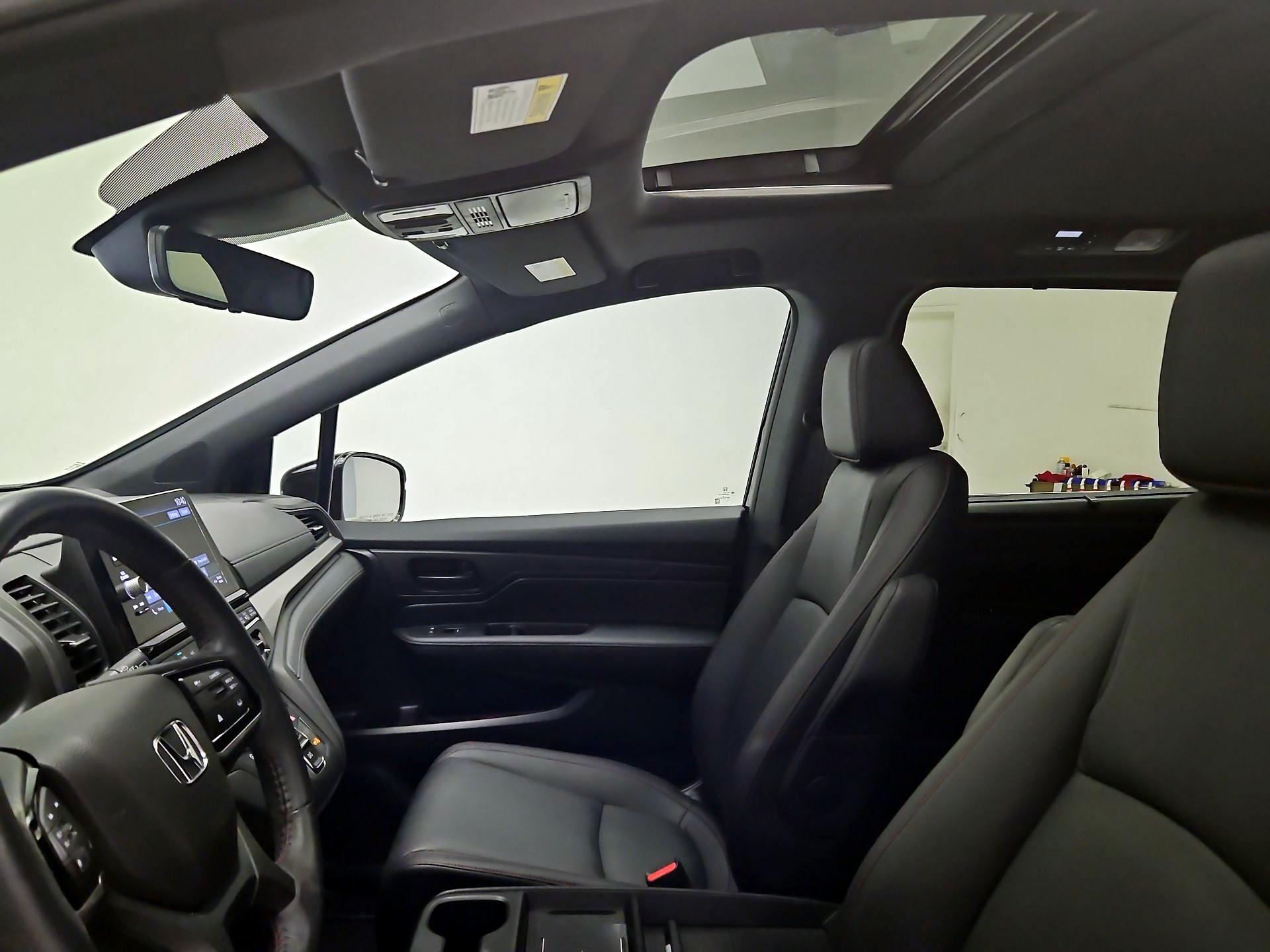 Thumbnail: 2025 Honda Odyssey - 19