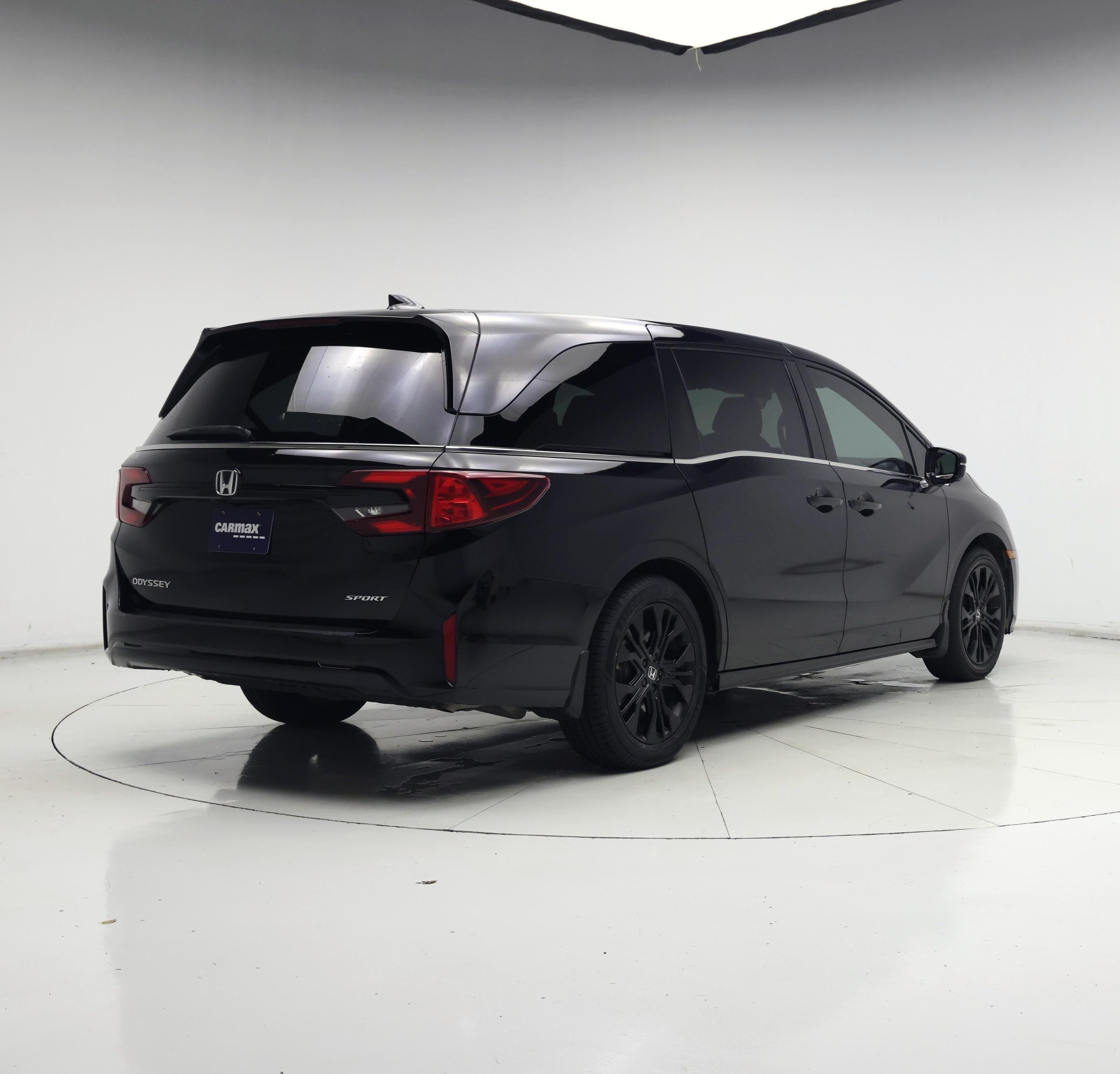 Thumbnail: 2025 Honda Odyssey - 8