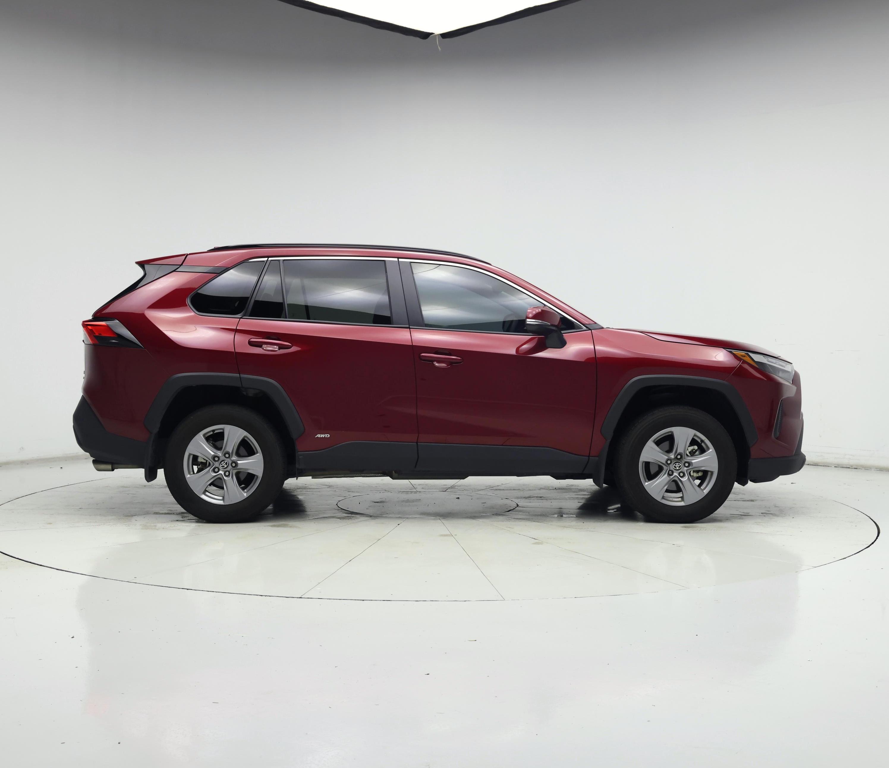 Thumbnail: 2025 Toyota RAV4 - 7