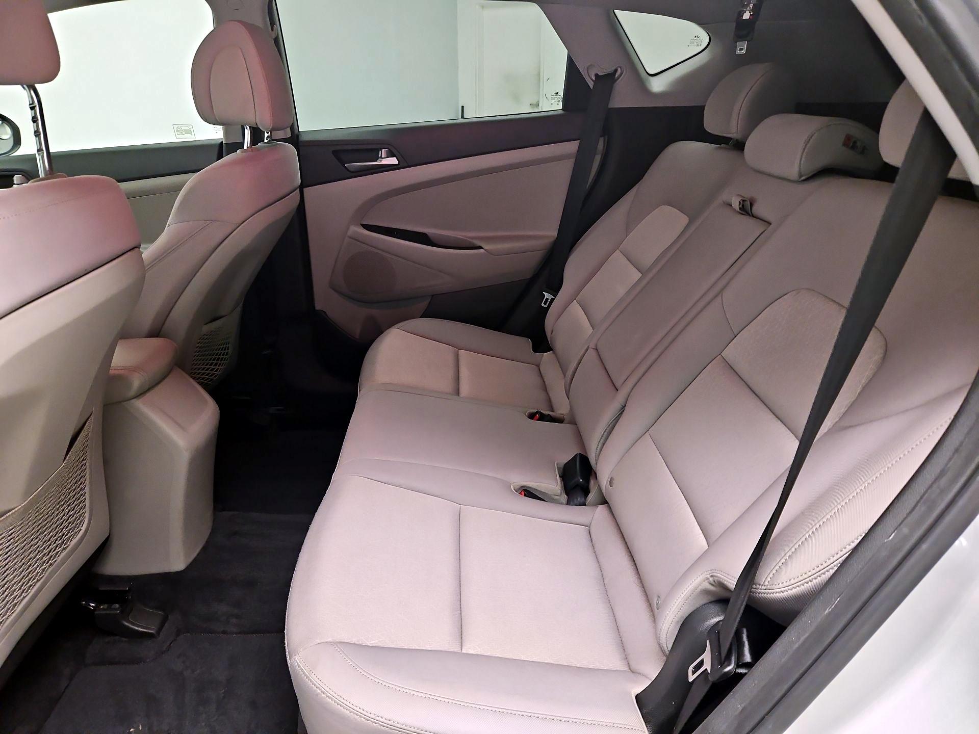 Thumbnail: 2017 Hyundai Tucson - 19