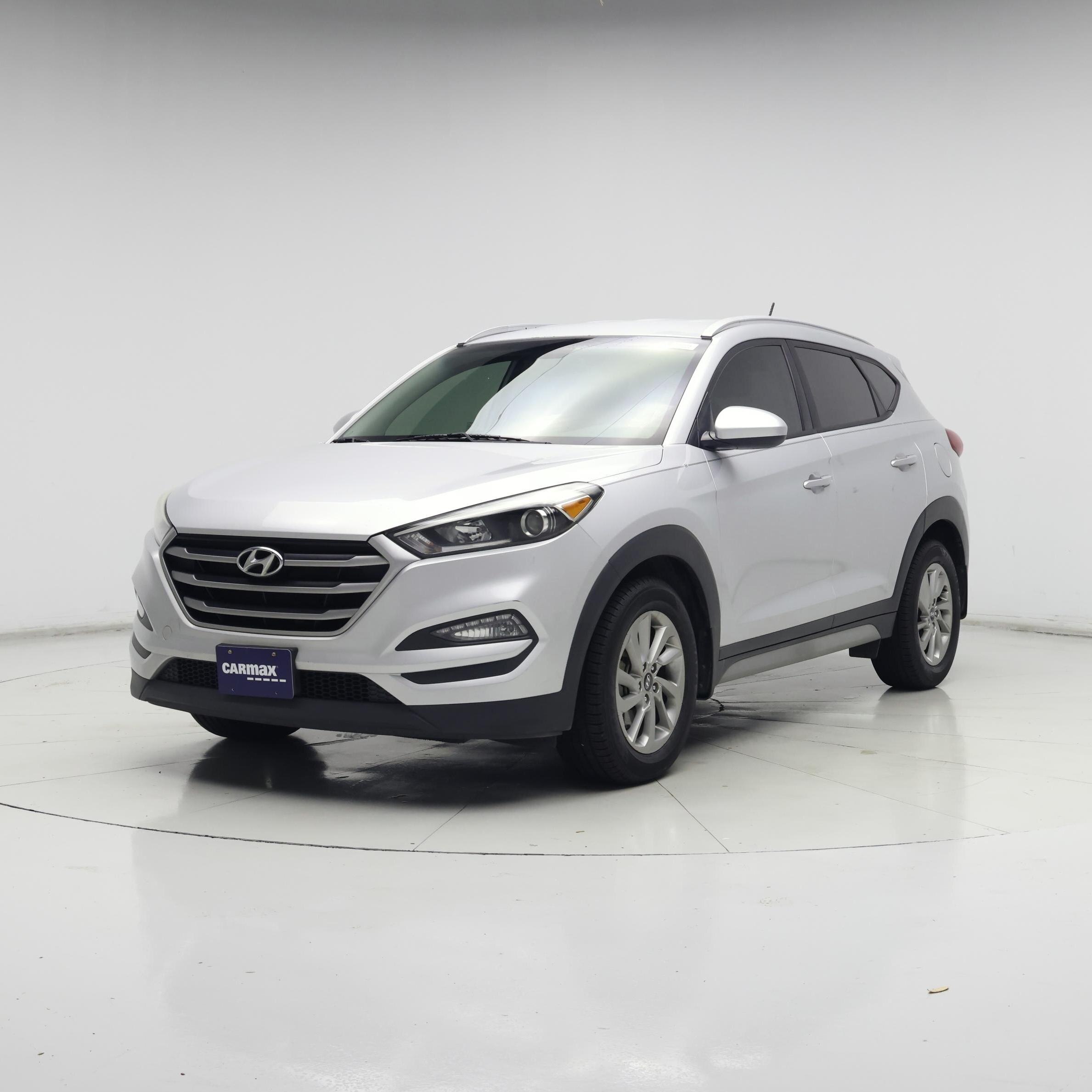 Thumbnail: 2017 Hyundai Tucson - 4