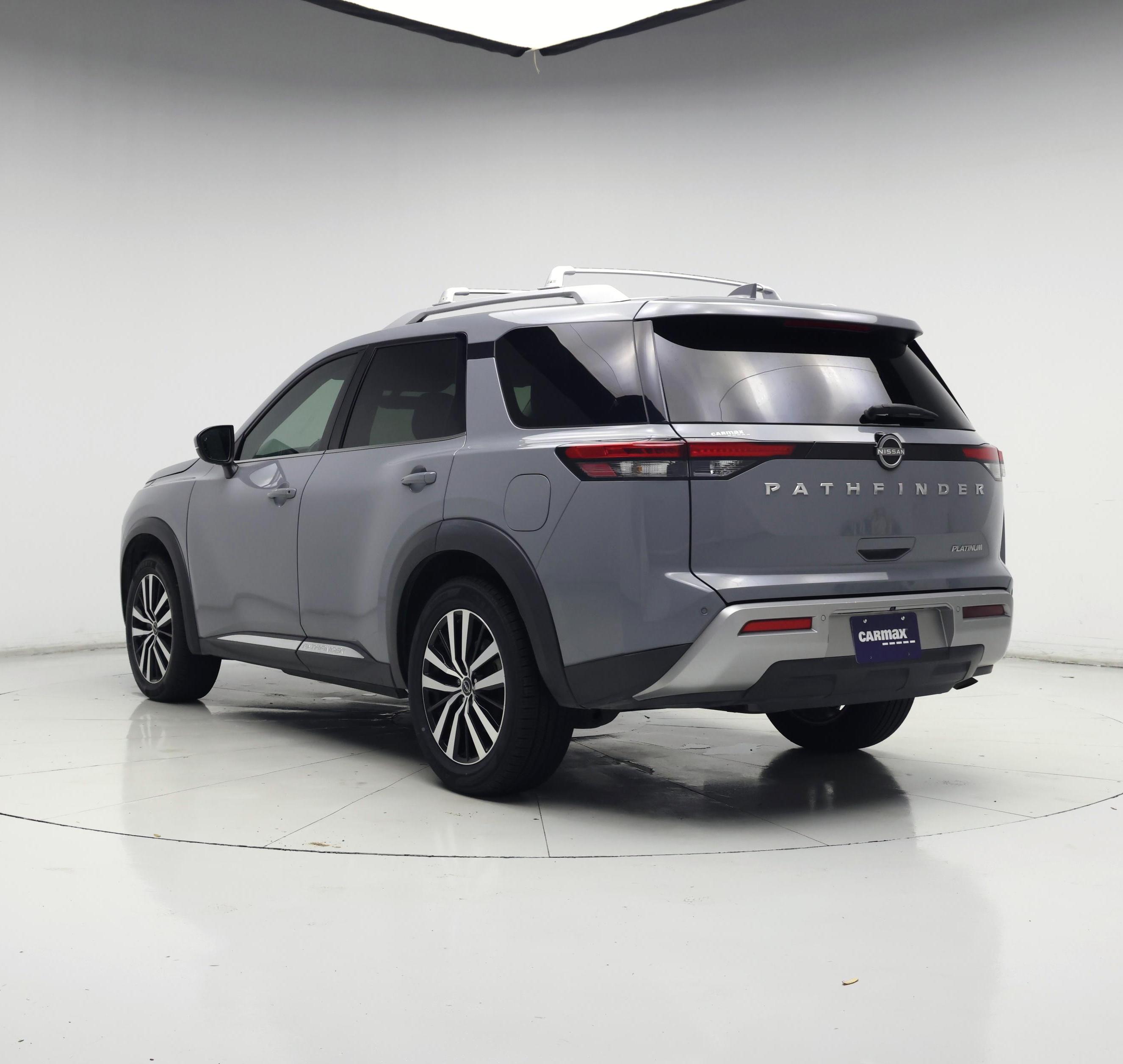 Thumbnail: 2023 Nissan Pathfinder - 2