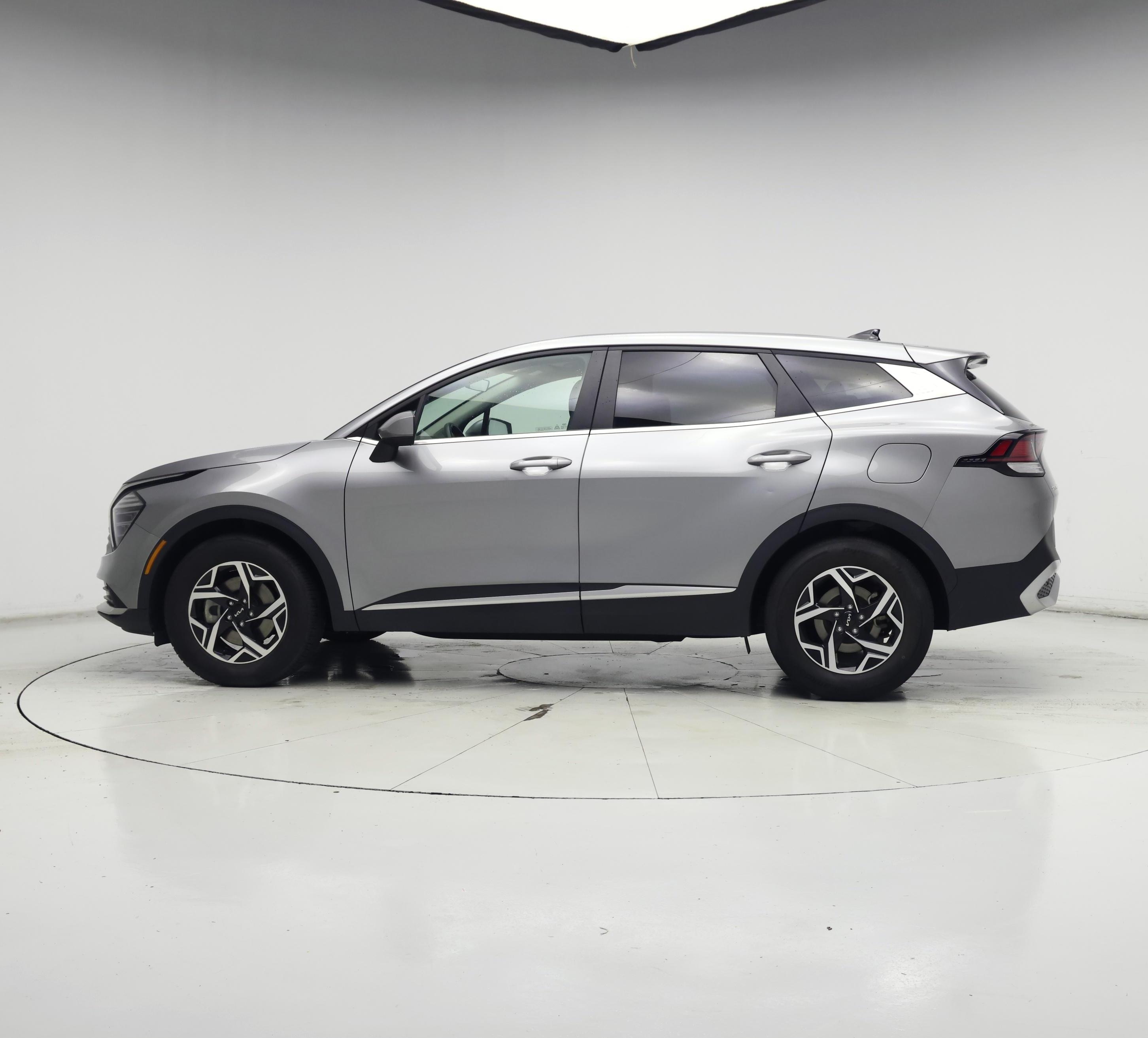 Thumbnail: 2024 Kia Sportage - 3