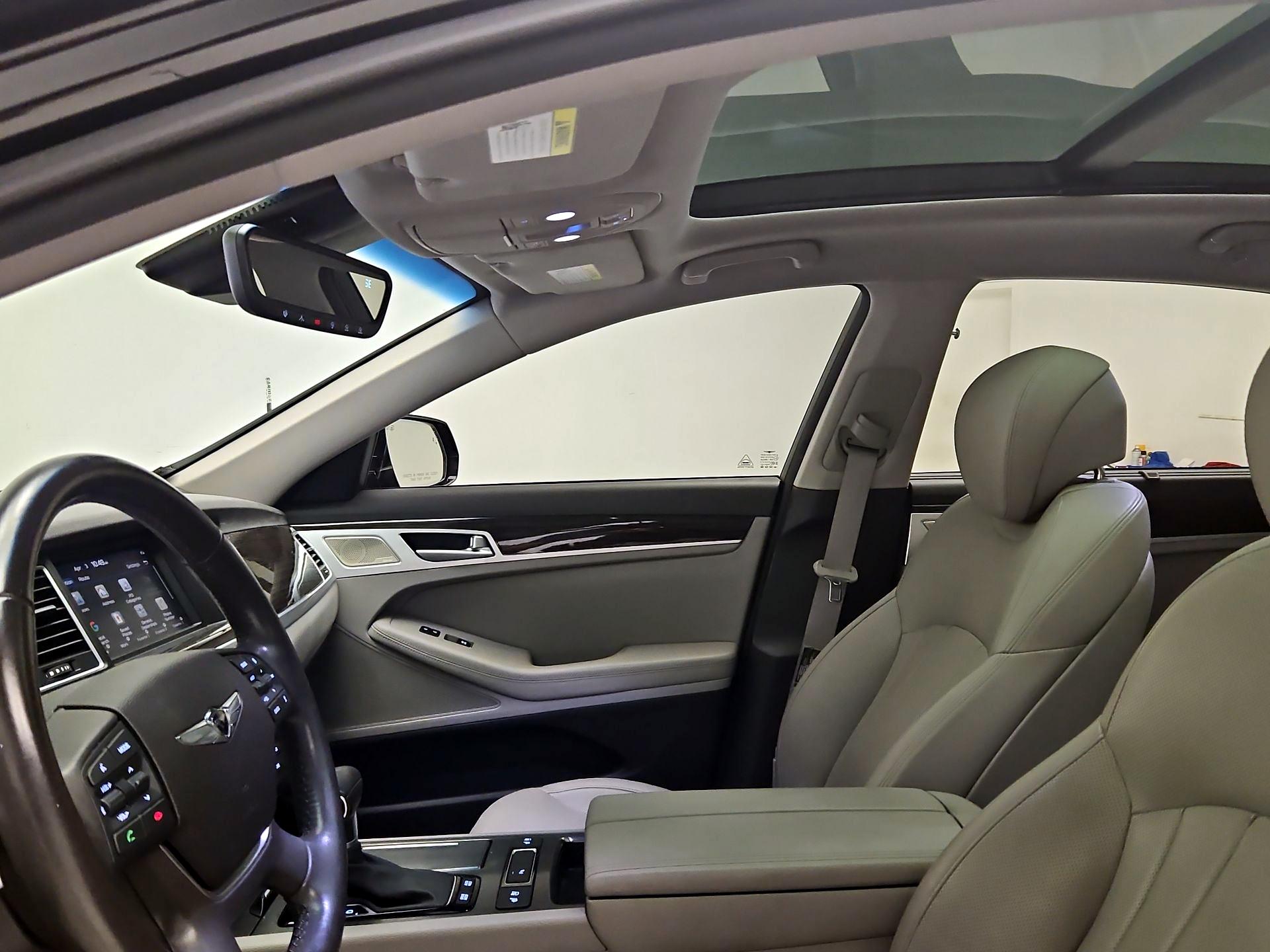 Thumbnail: 2018 Genesis G80 - 20