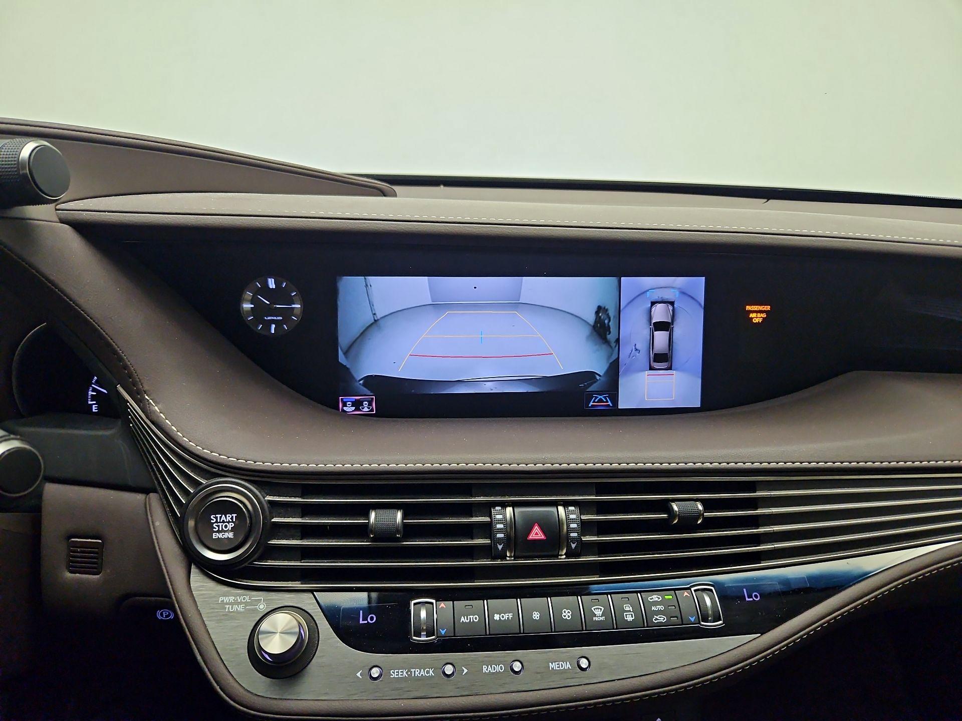 Thumbnail: 2020 Lexus LS - 13