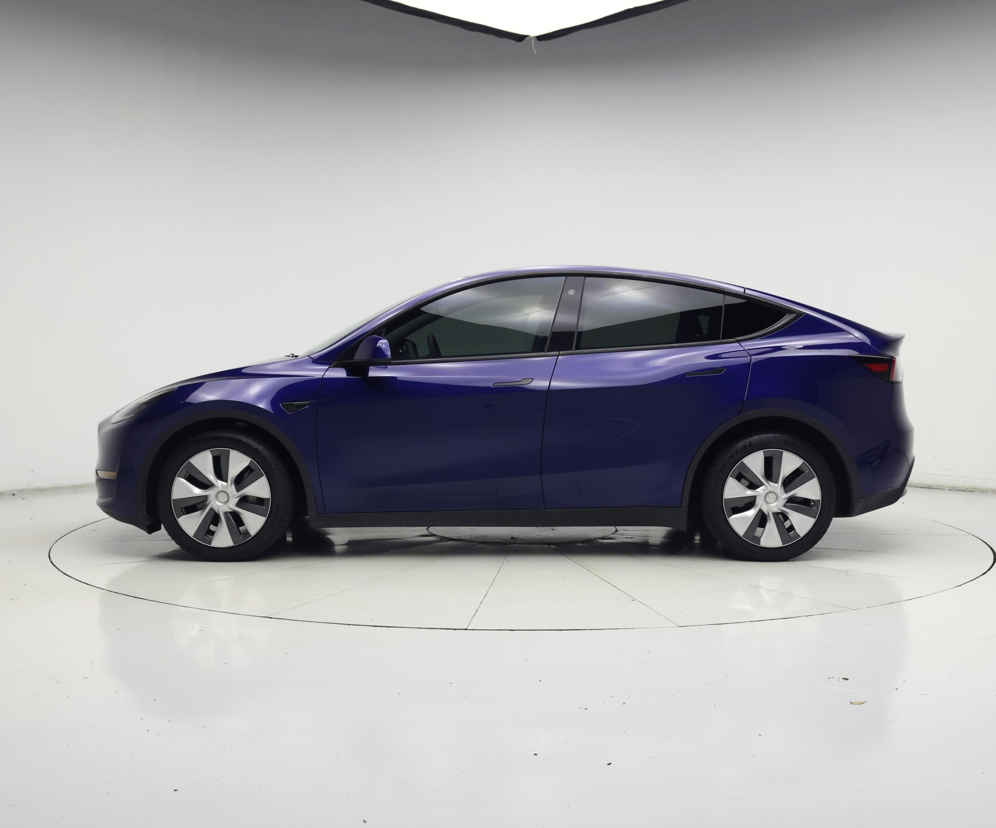 Thumbnail: 2023 Tesla Model Y - 3
