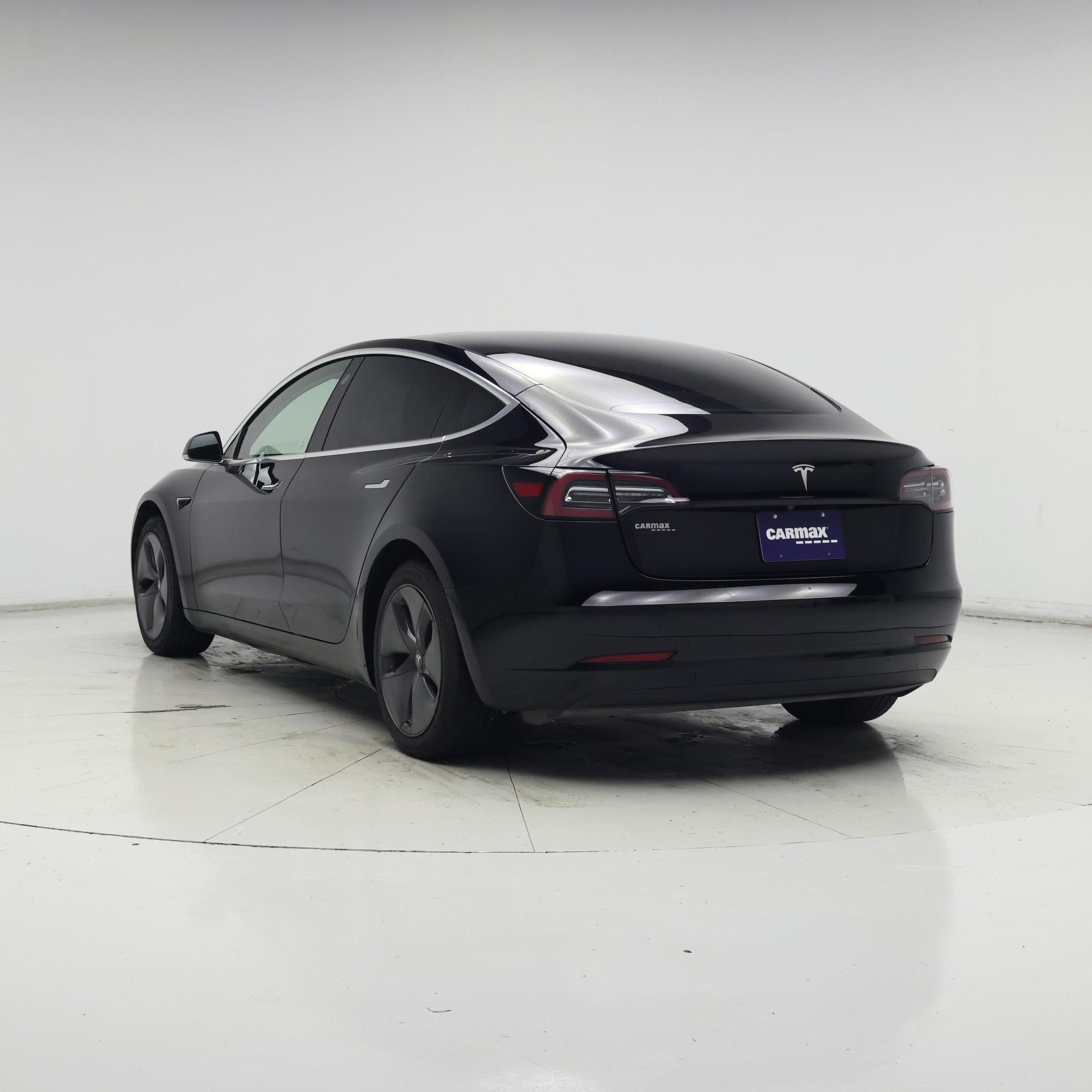 Thumbnail: 2019 Tesla Model 3 - 2