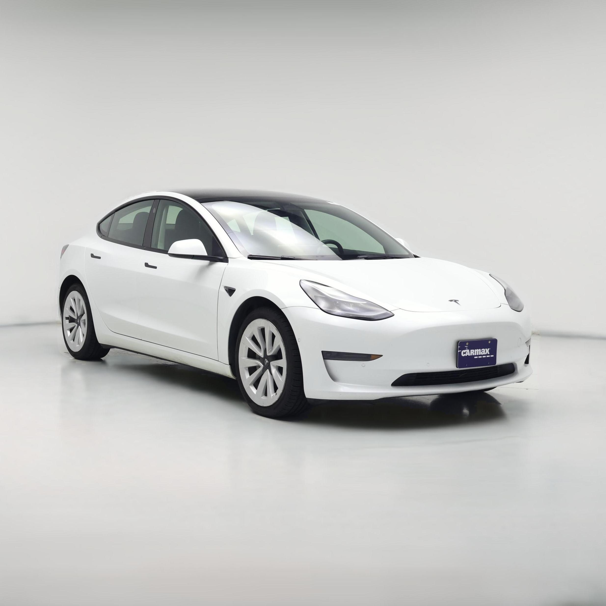 Thumbnail: 2022 Tesla Model 3 - 1