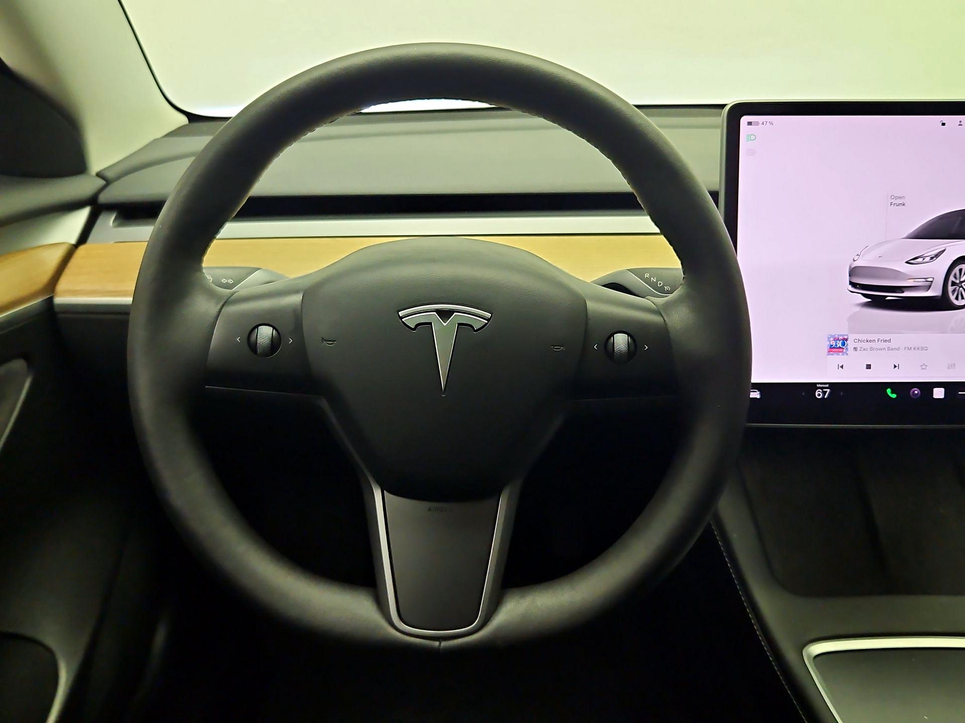 Thumbnail: 2022 Tesla Model 3 - 10