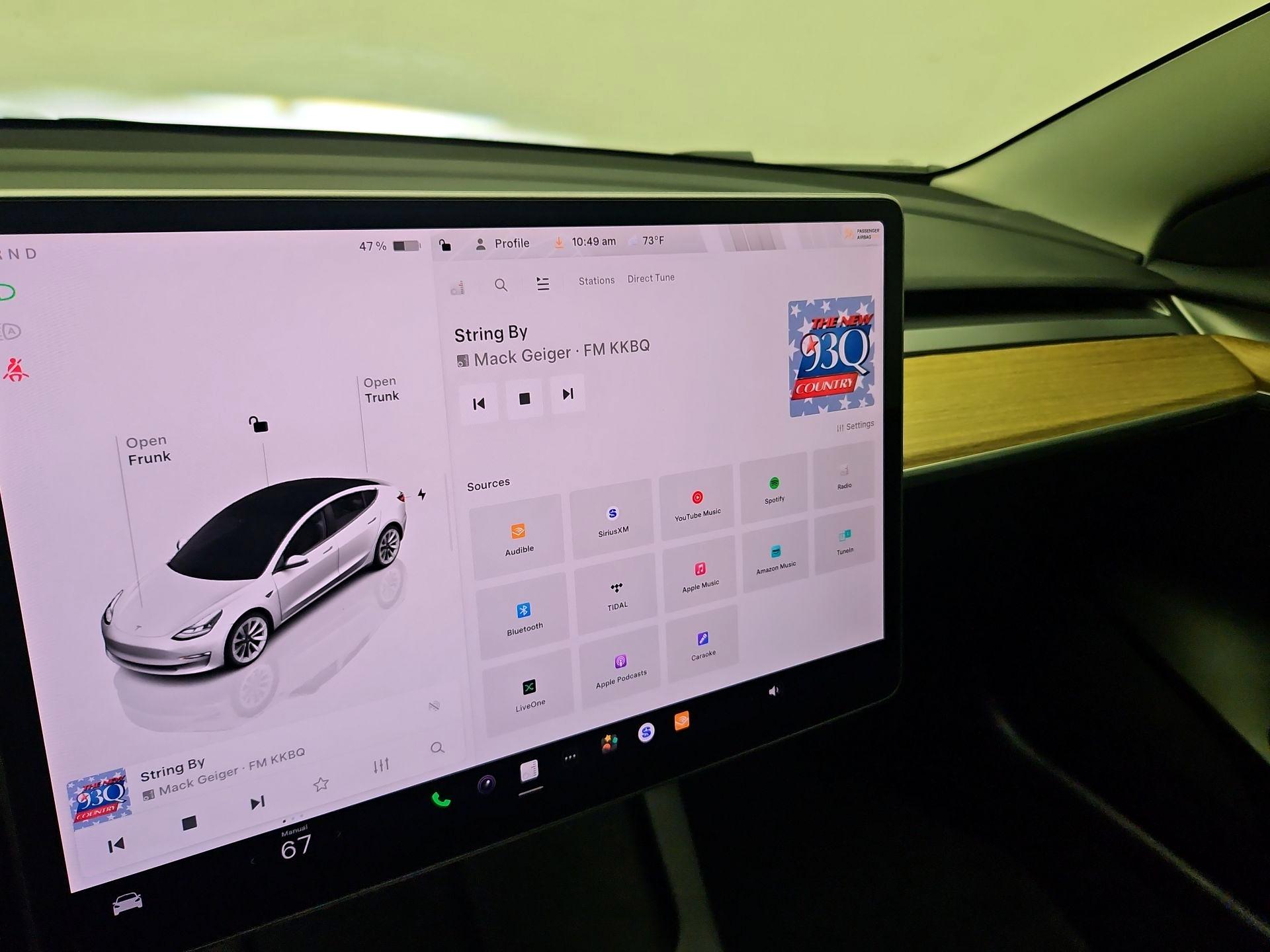 Thumbnail: 2022 Tesla Model 3 - 15