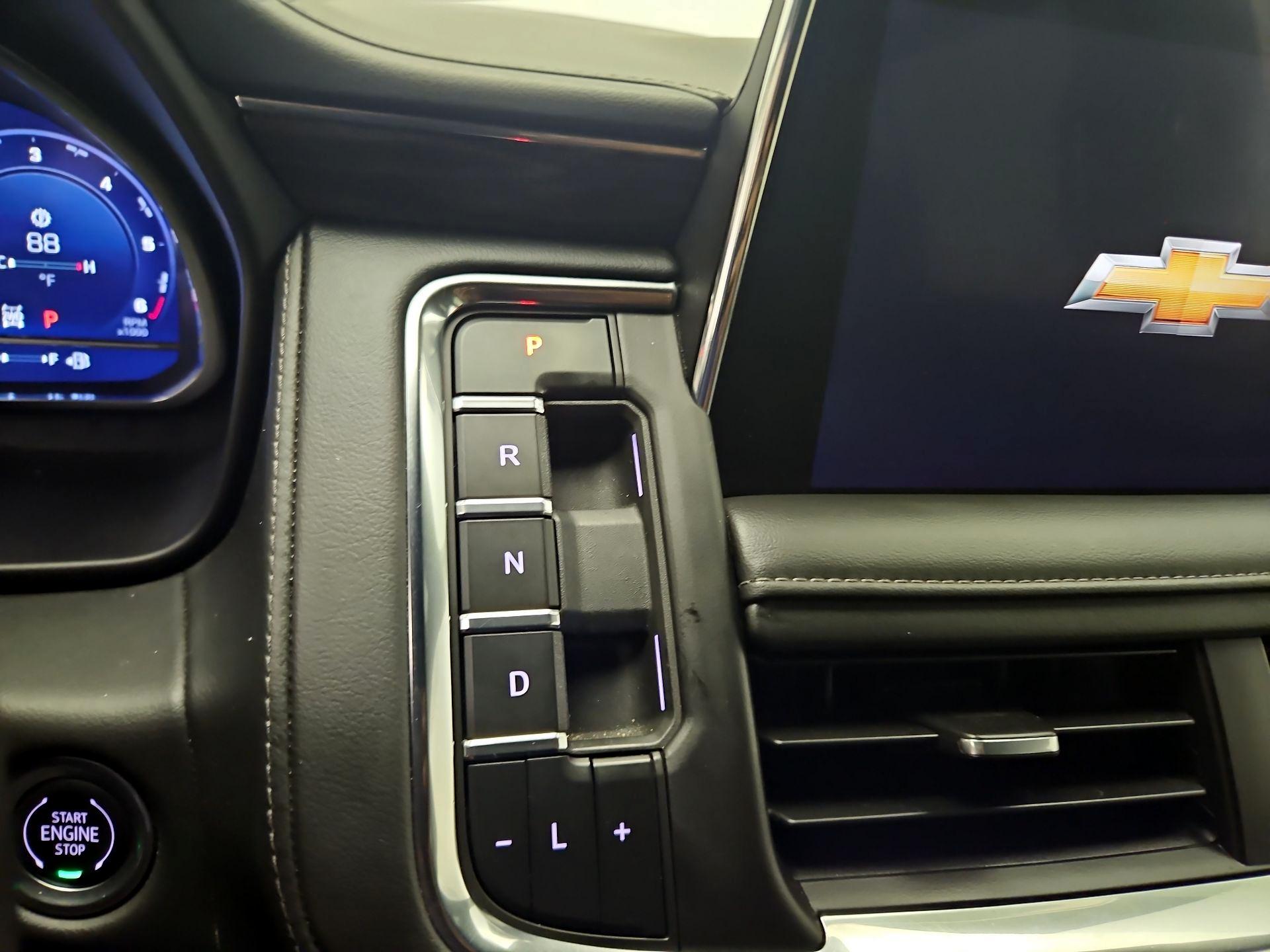 Thumbnail: 2024 Chevrolet Tahoe - 16