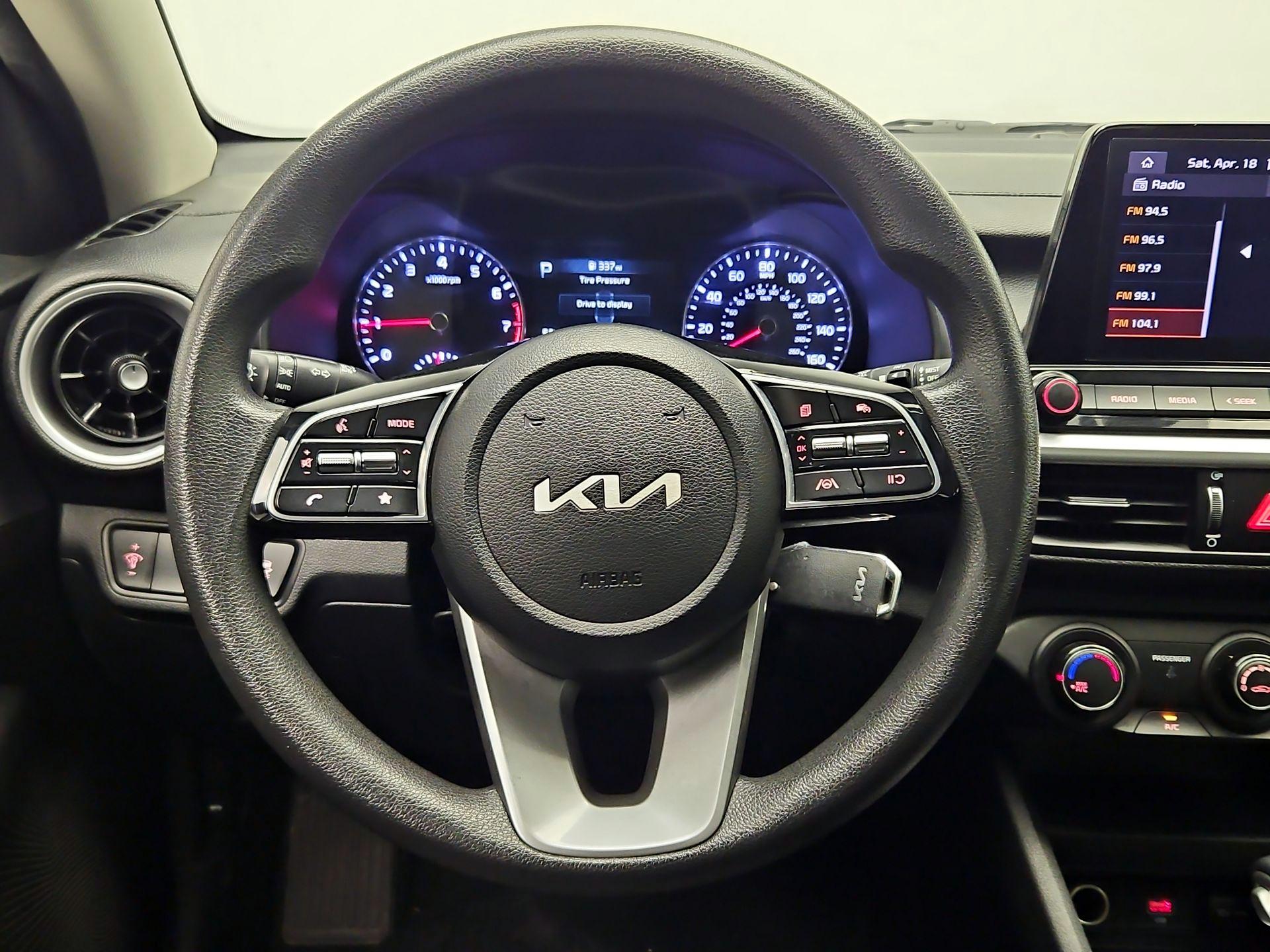 Thumbnail: 2023 Kia Forte - 10