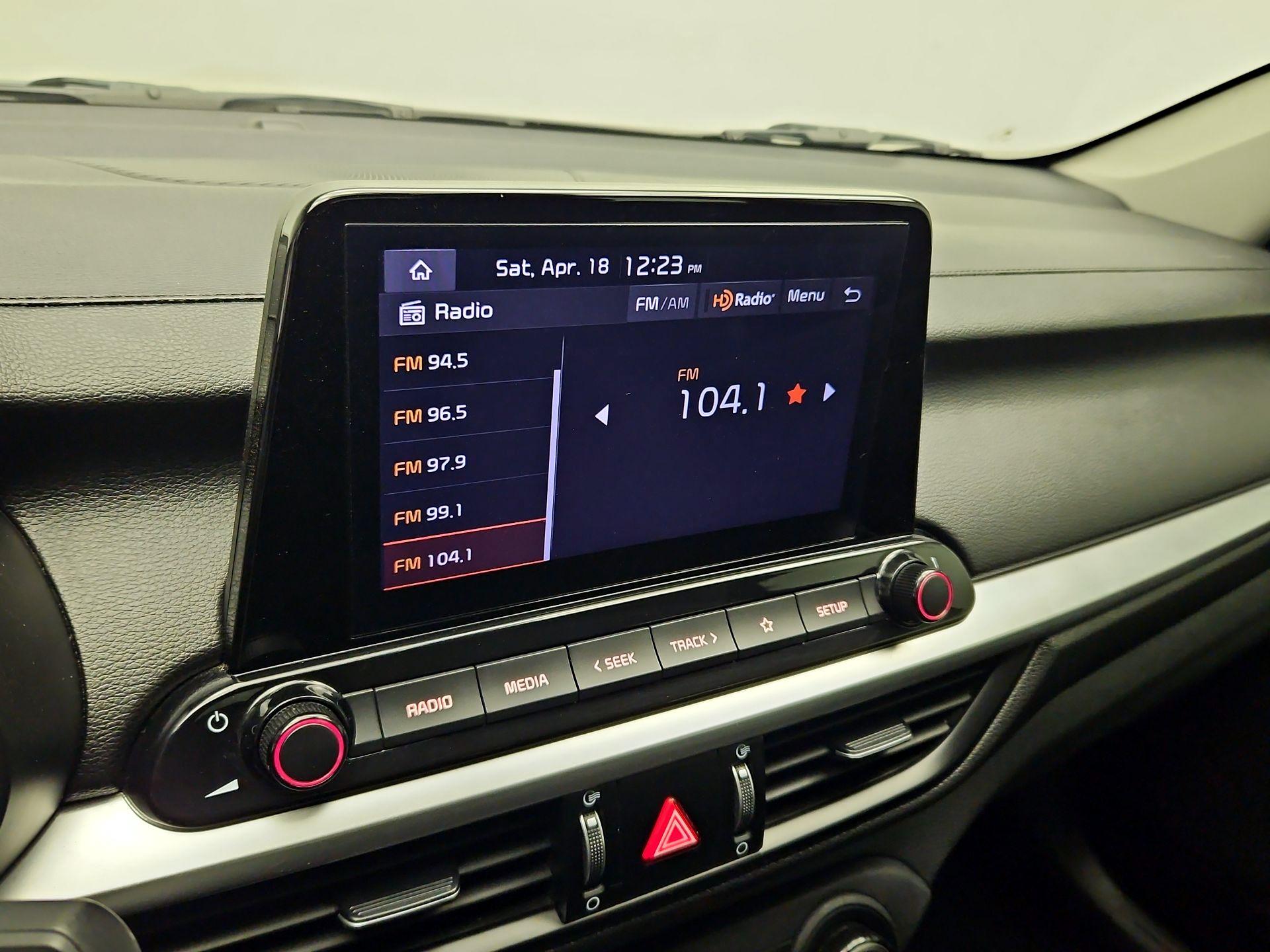 Thumbnail: 2023 Kia Forte - 15