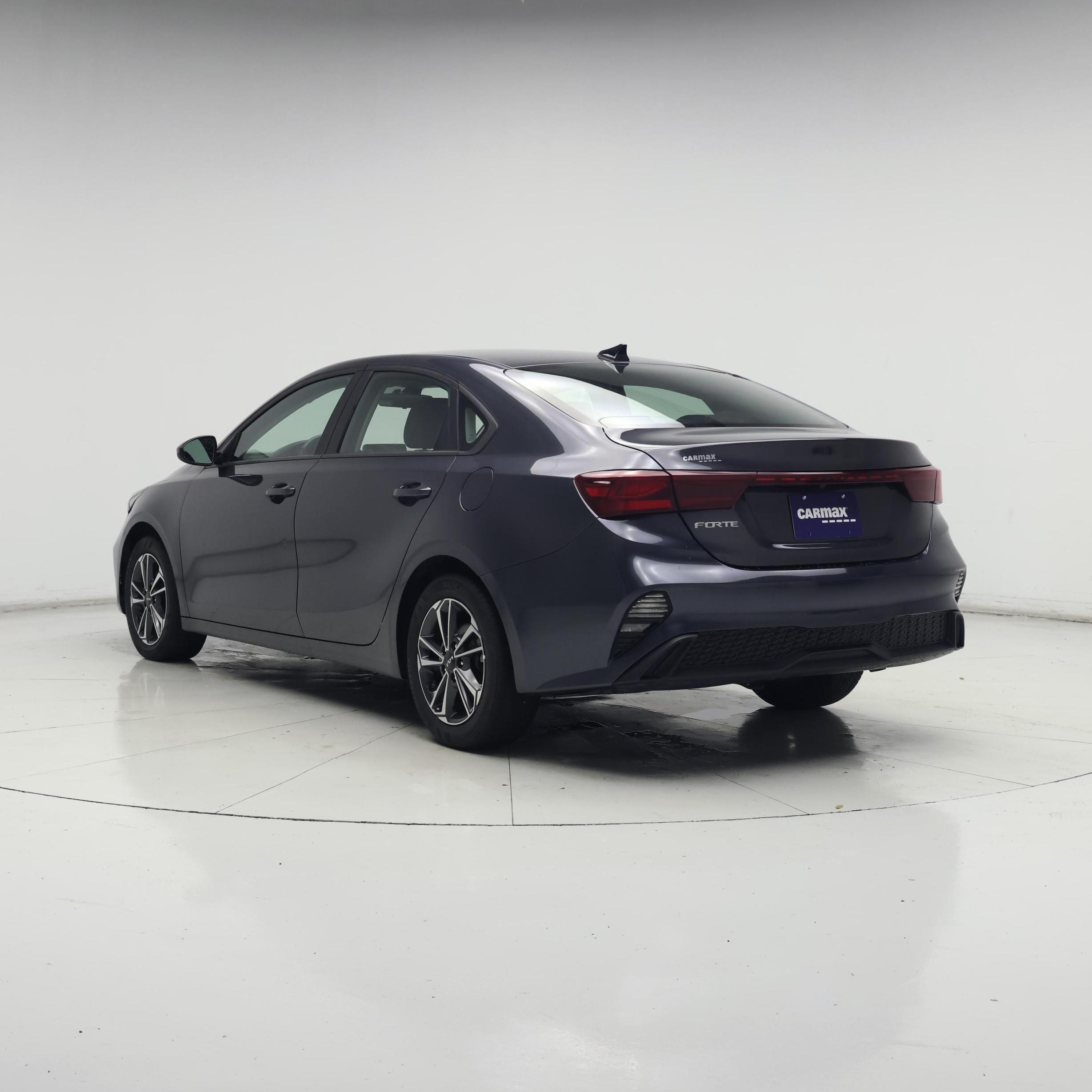 Thumbnail: 2023 Kia Forte - 2