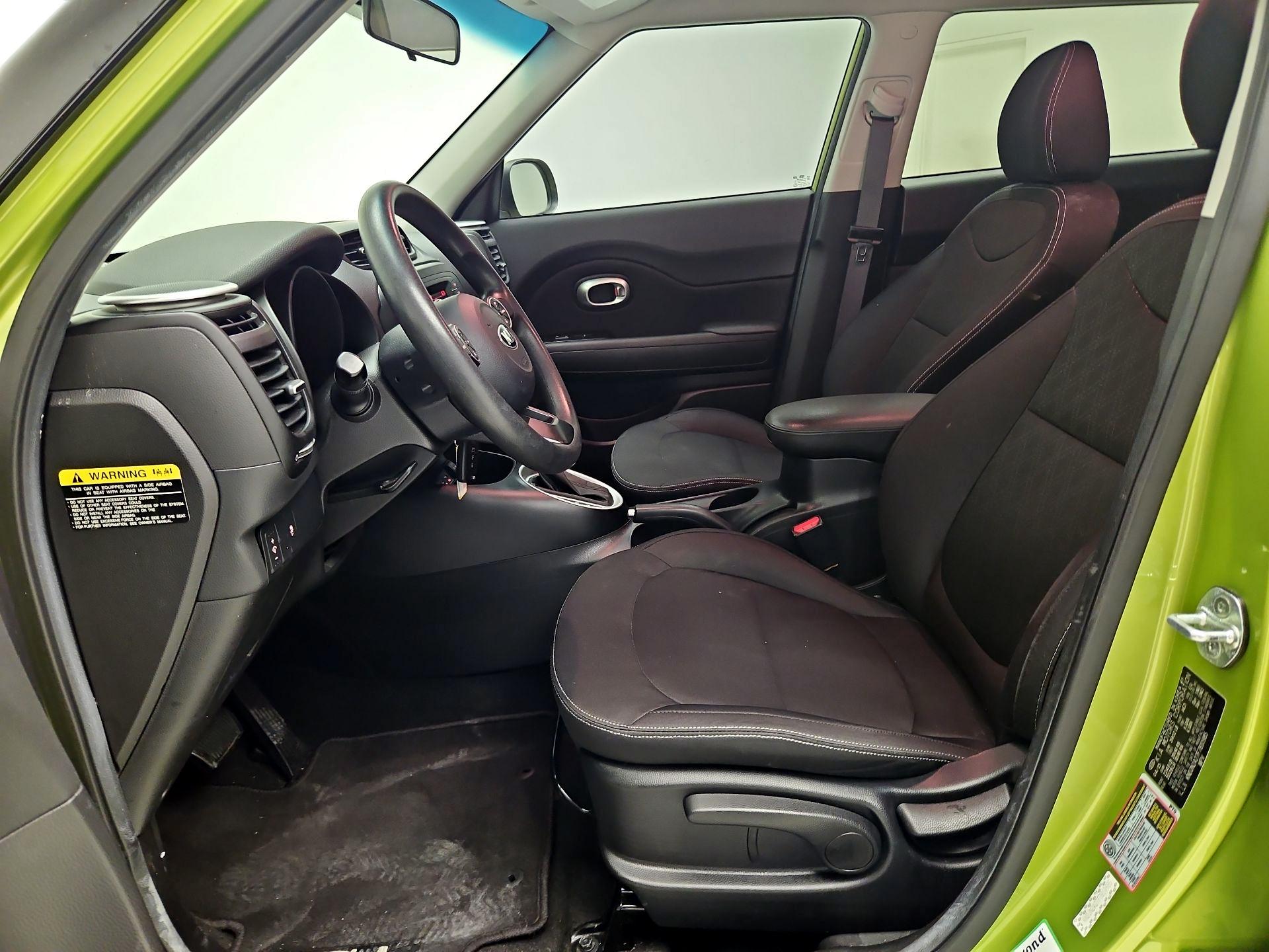 Thumbnail: 2015 Kia Soul - 11