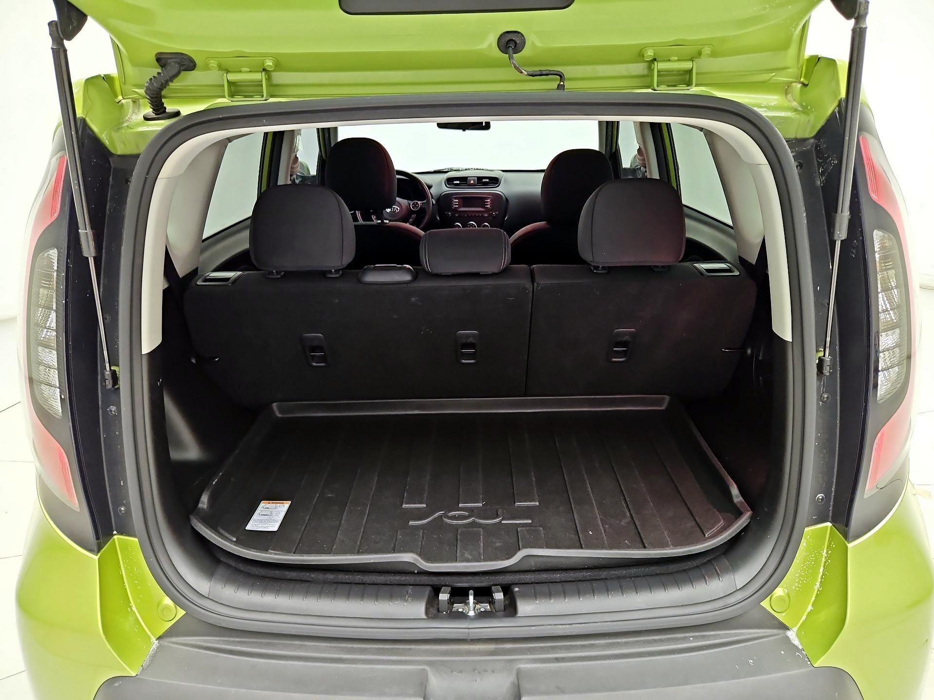 Thumbnail: 2015 Kia Soul - 17