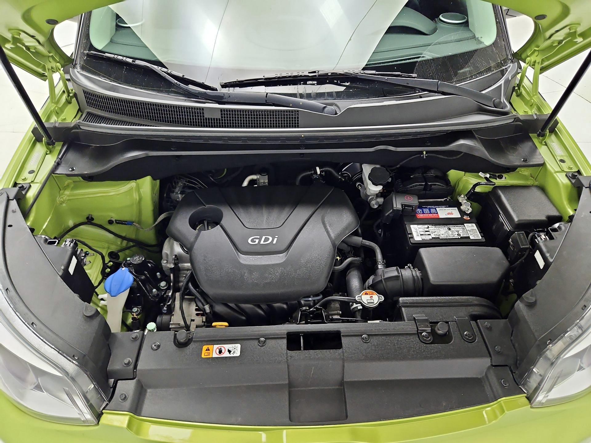 Thumbnail: 2015 Kia Soul - 18