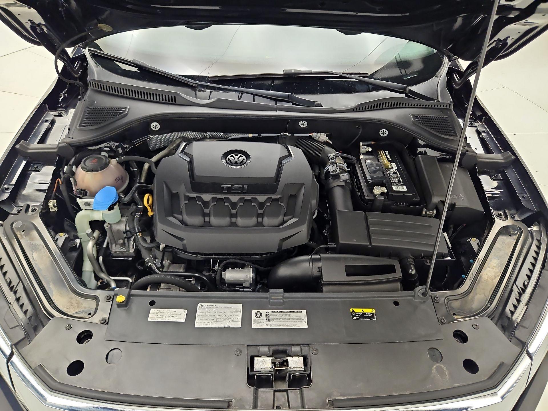 Thumbnail: 2020 Volkswagen Passat - 19