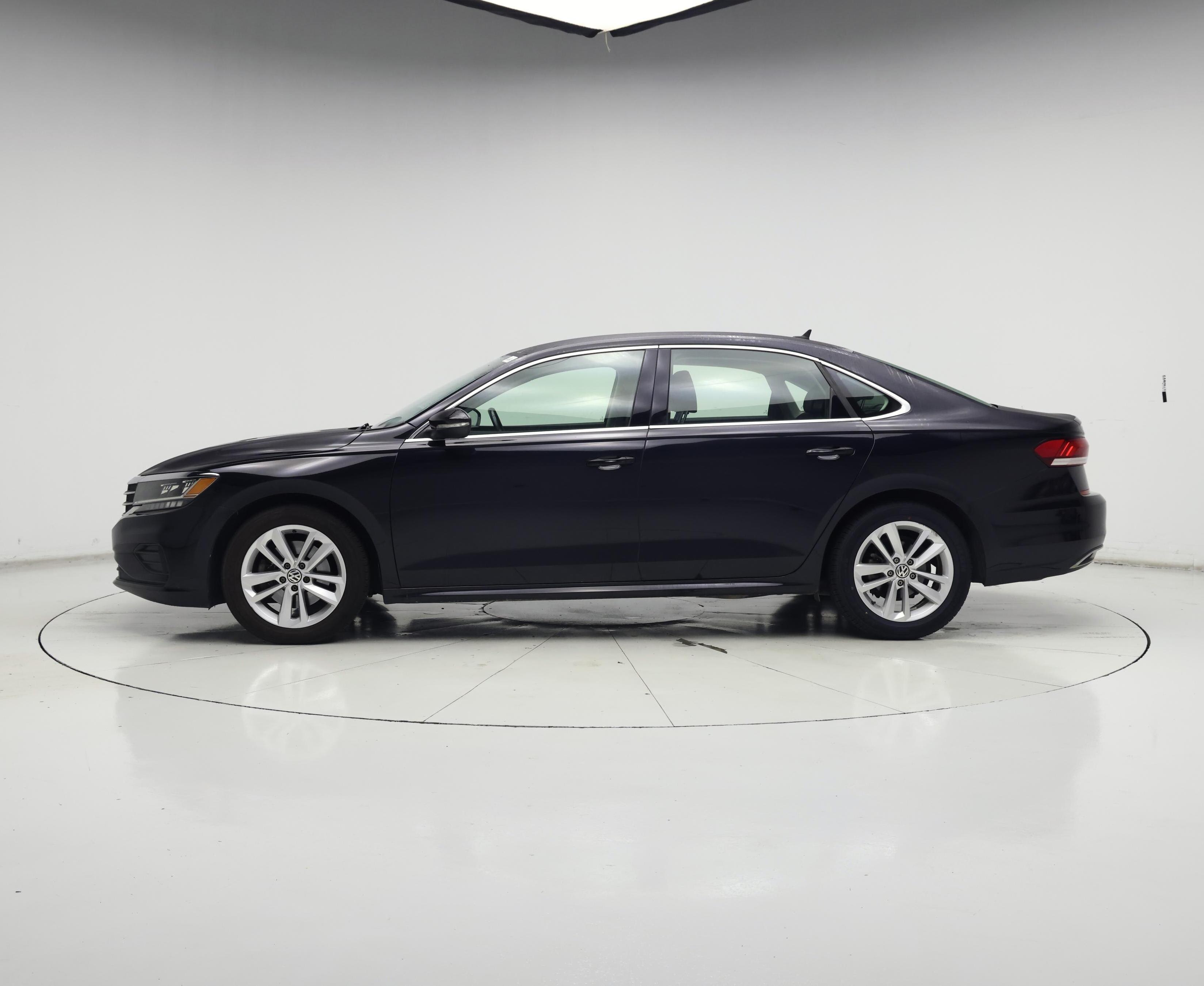 Thumbnail: 2020 Volkswagen Passat - 3