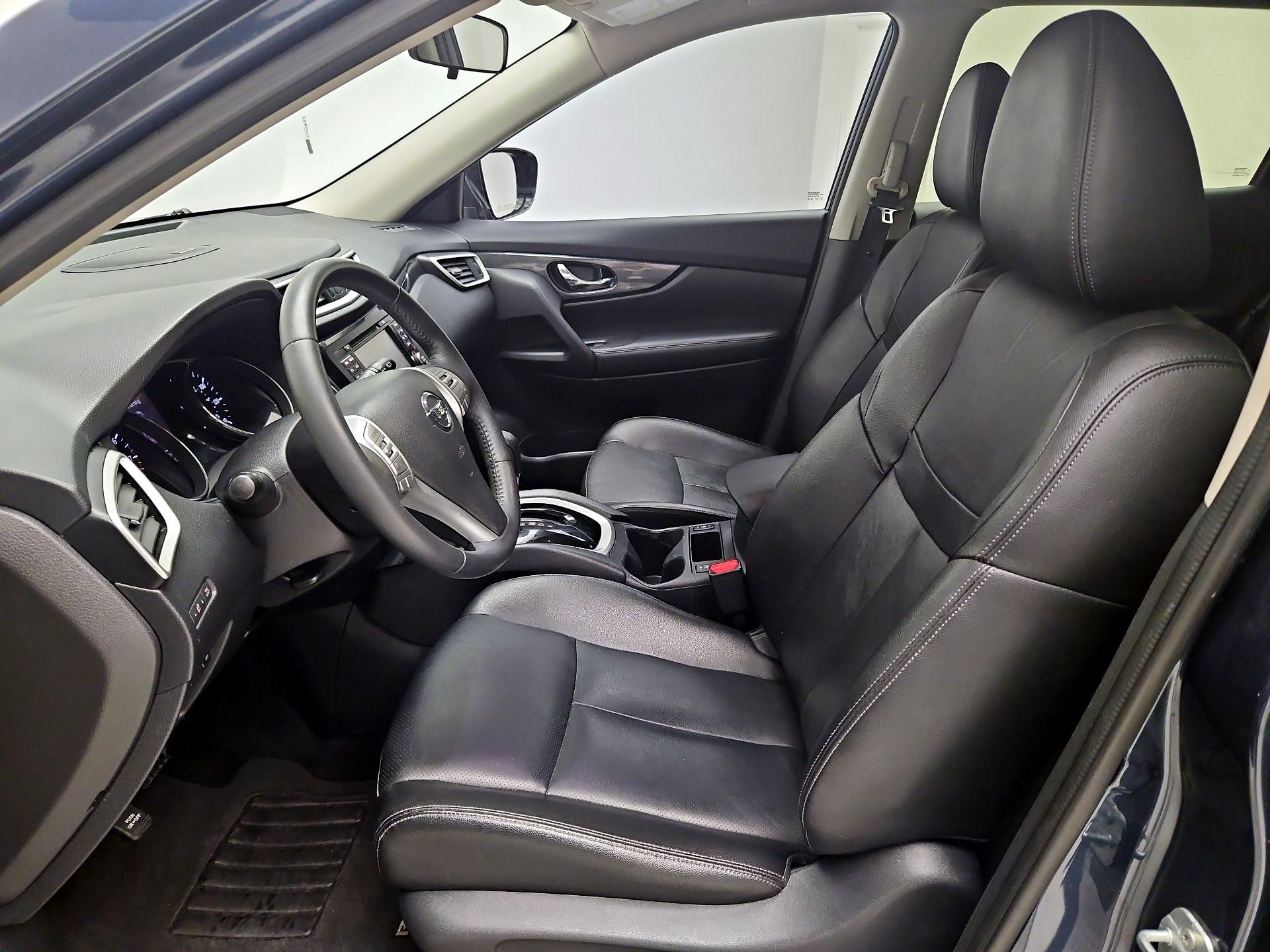 Thumbnail: 2016 Nissan Rogue - 11