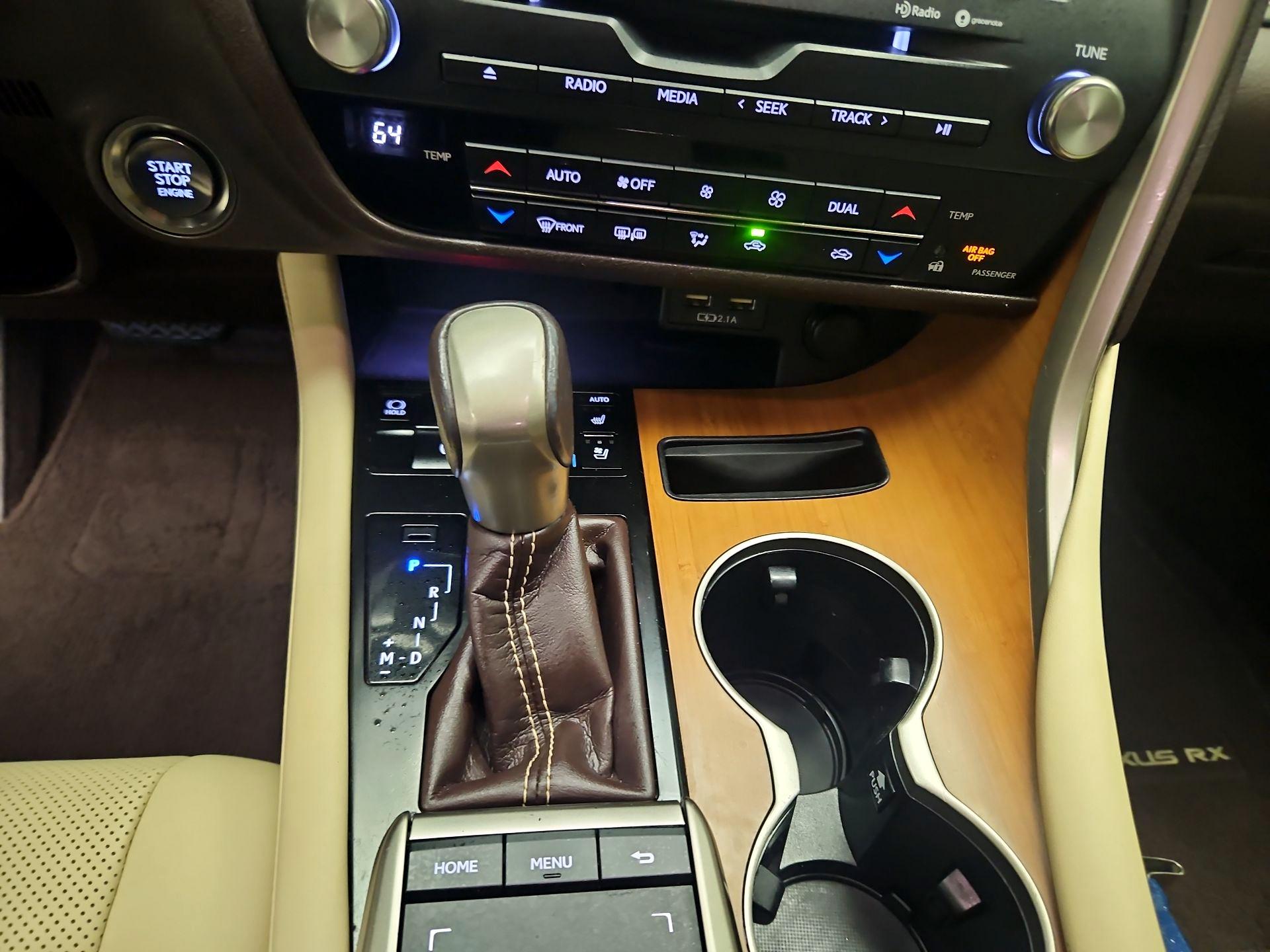 Thumbnail: 2020 Lexus RX - 17