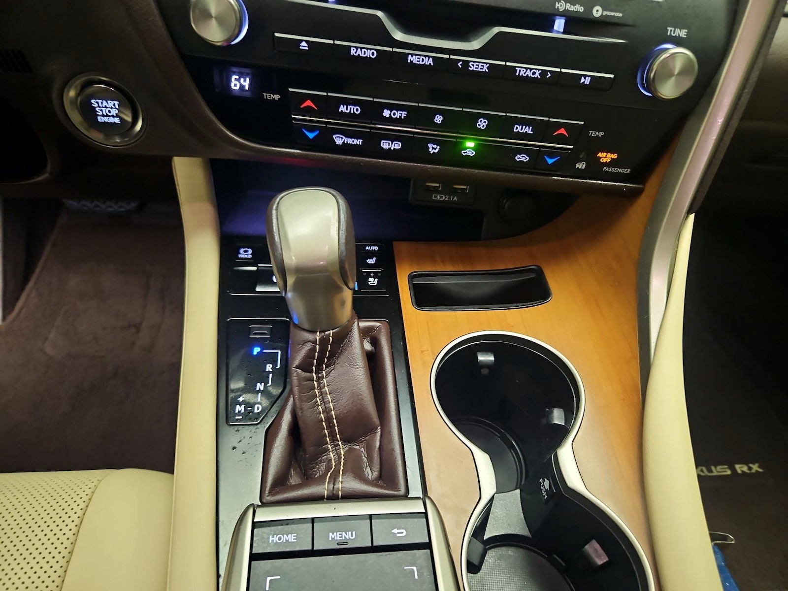 2020 Lexus RX 350 - Photo 18
