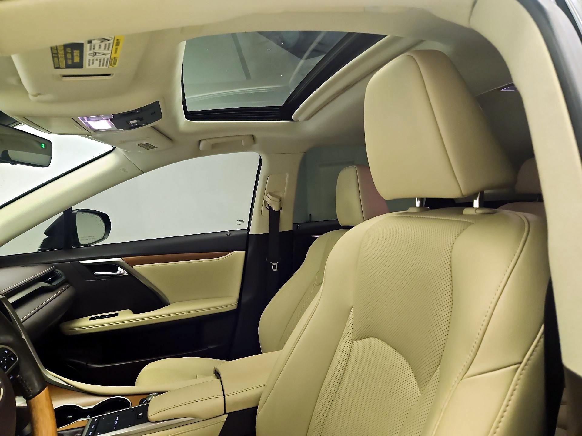 Thumbnail: 2020 Lexus RX - 19