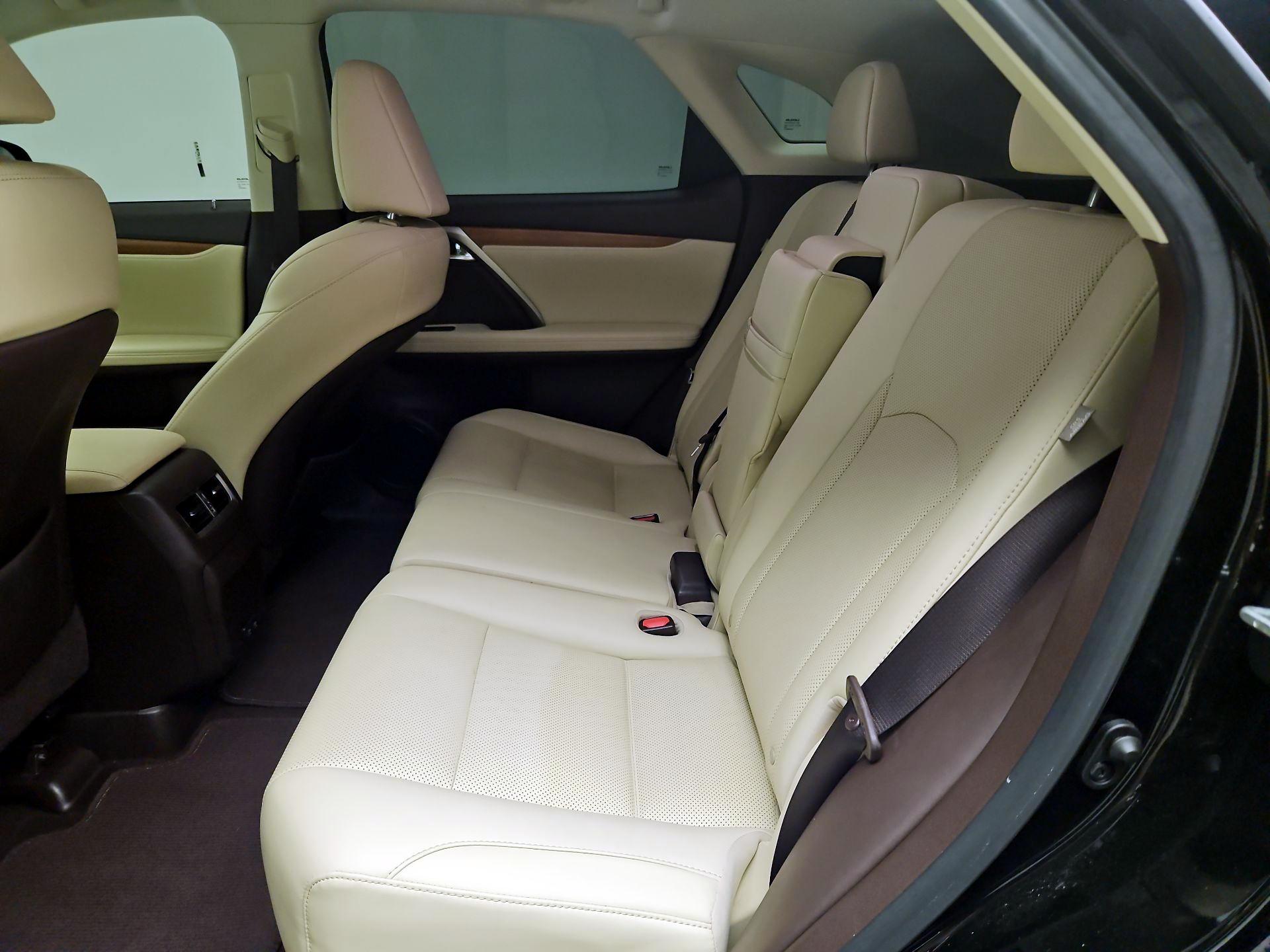 Thumbnail: 2020 Lexus RX - 20