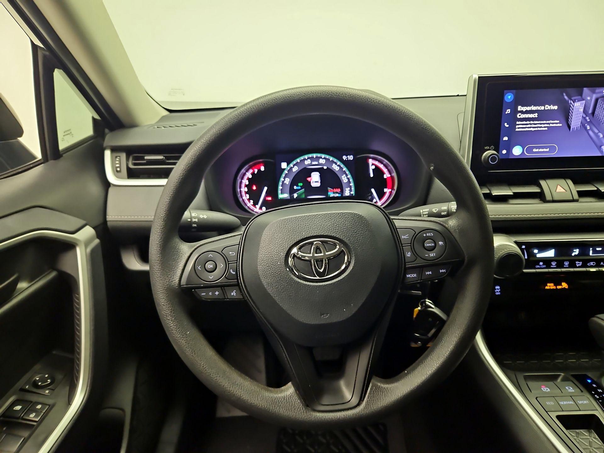 Thumbnail: 2024 Toyota RAV4 - 10