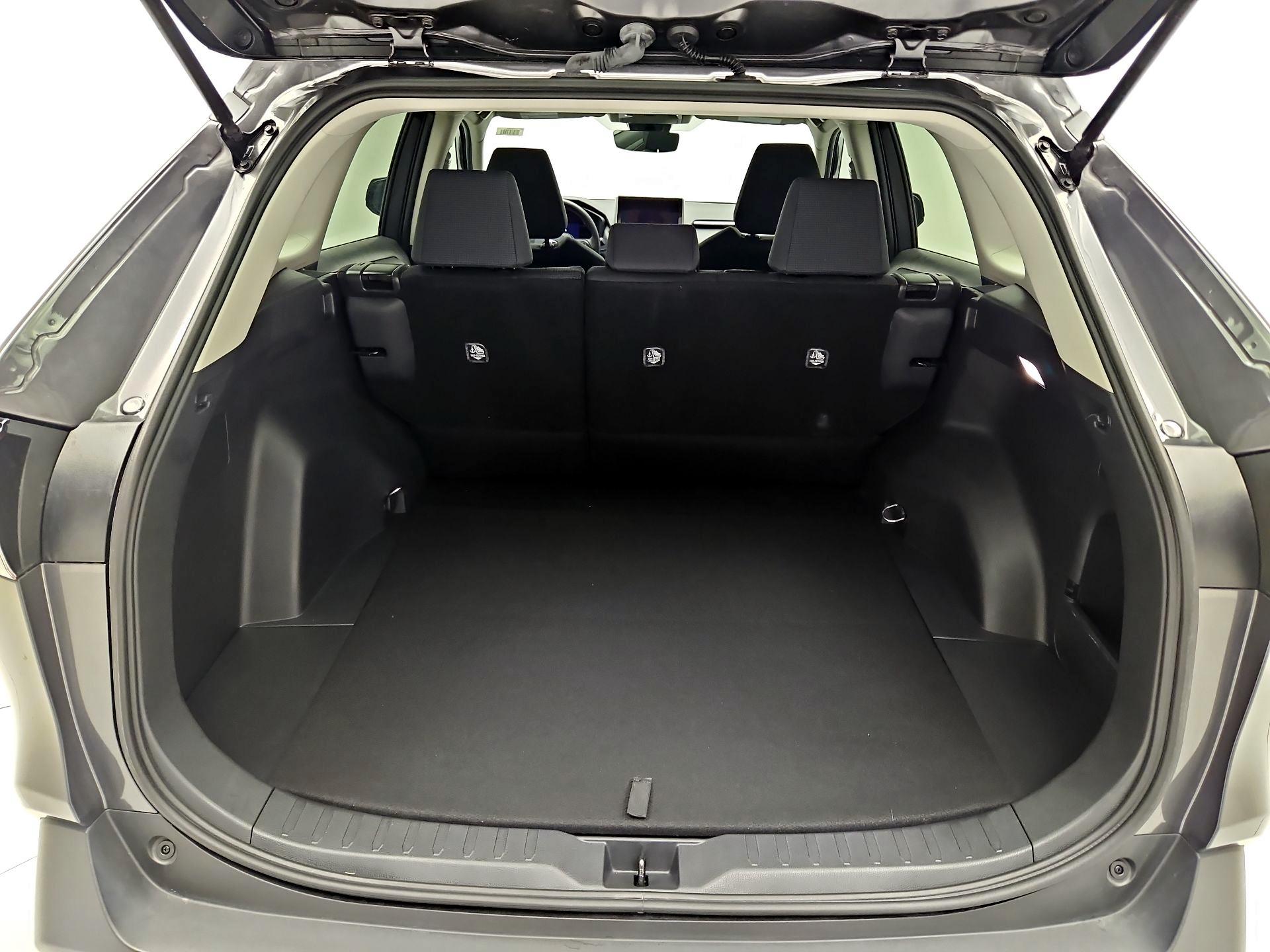 Thumbnail: 2024 Toyota RAV4 - 18