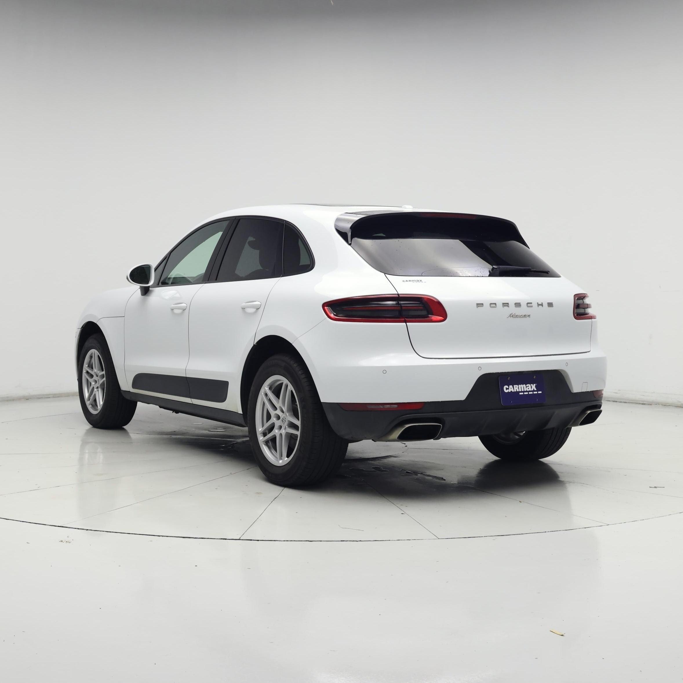 Thumbnail: 2018 Porsche Macan - 2