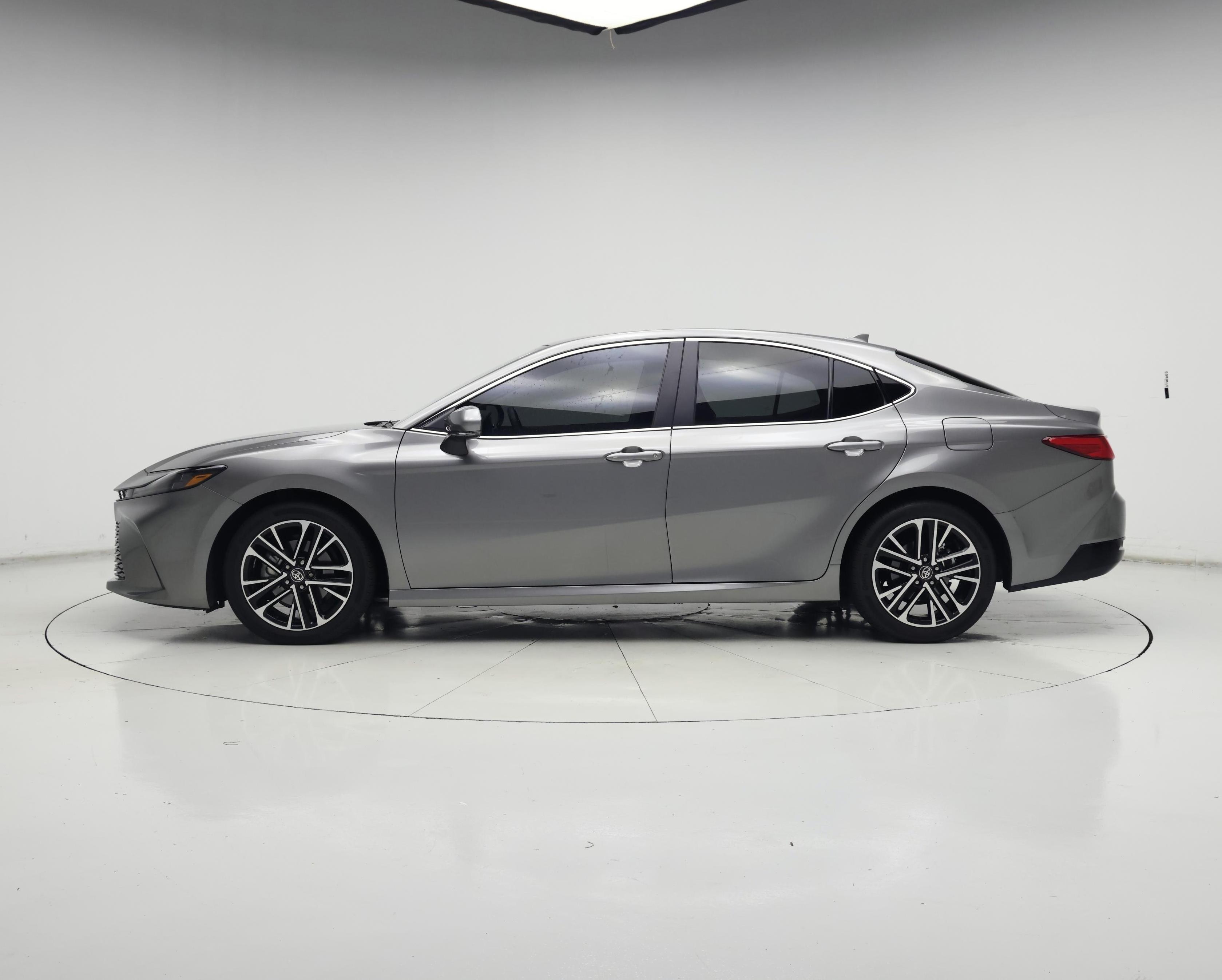 Thumbnail: 2026 Toyota Camry - 3