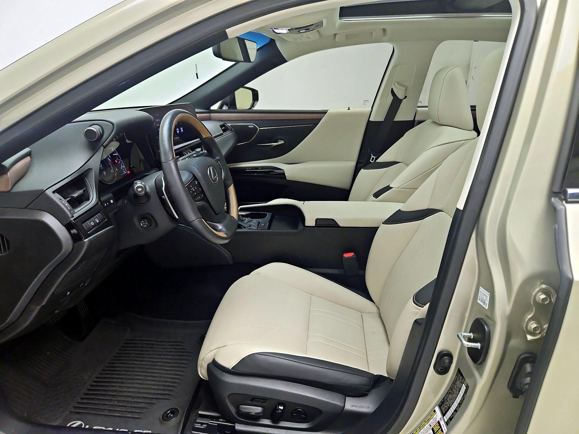 Thumbnail: 2025 Lexus ES - 11