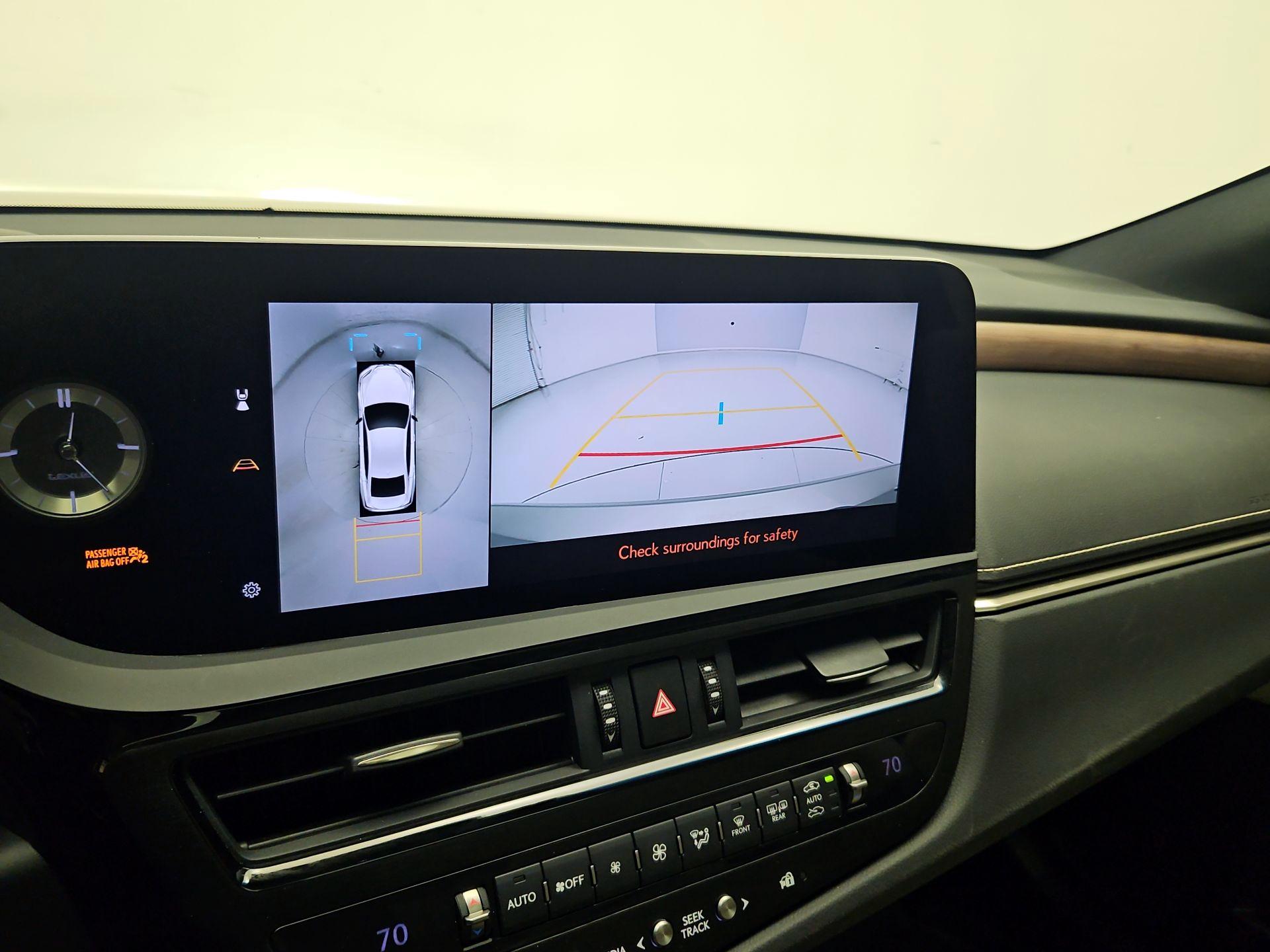 Thumbnail: 2025 Lexus ES - 14