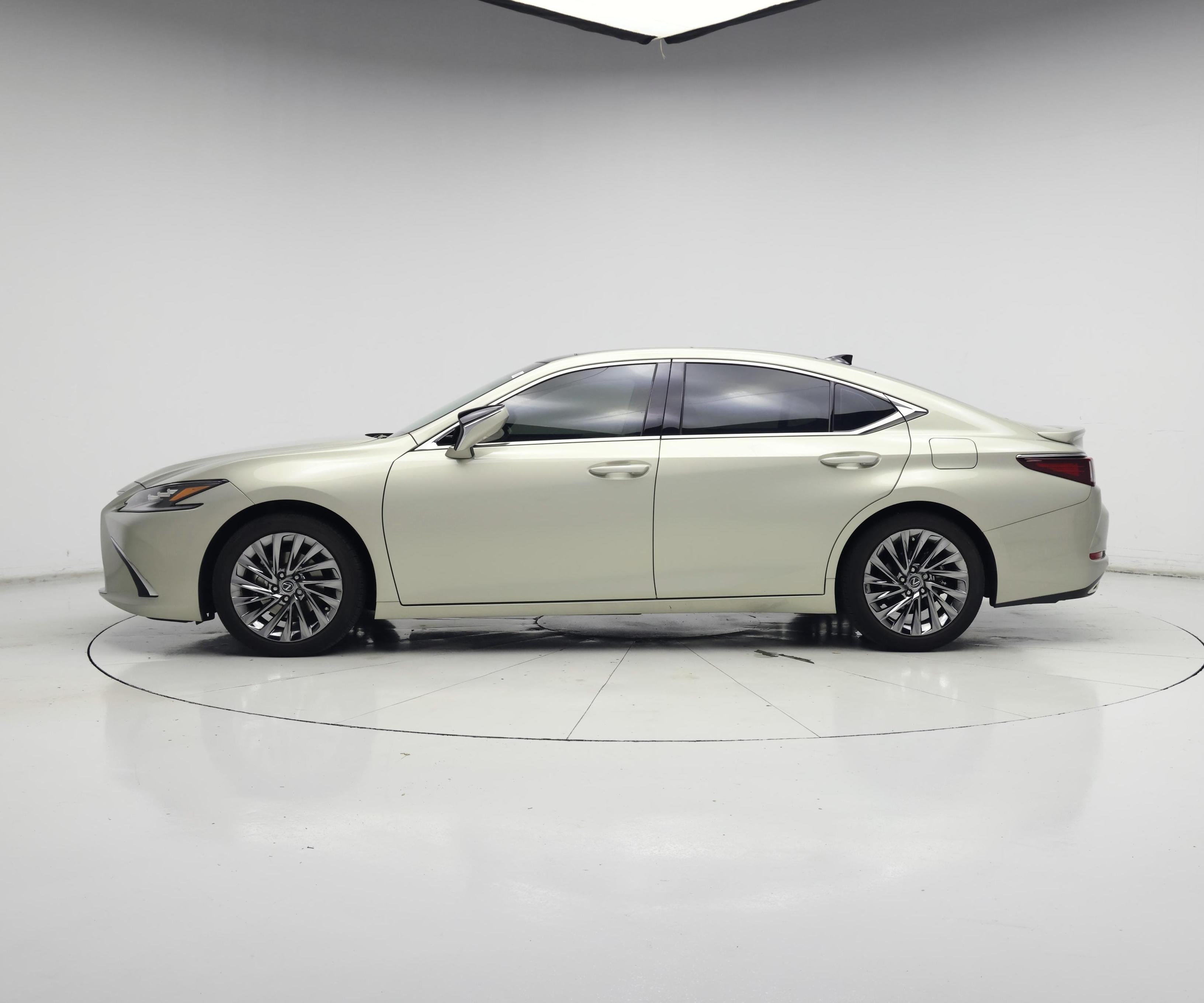 Thumbnail: 2025 Lexus ES - 3