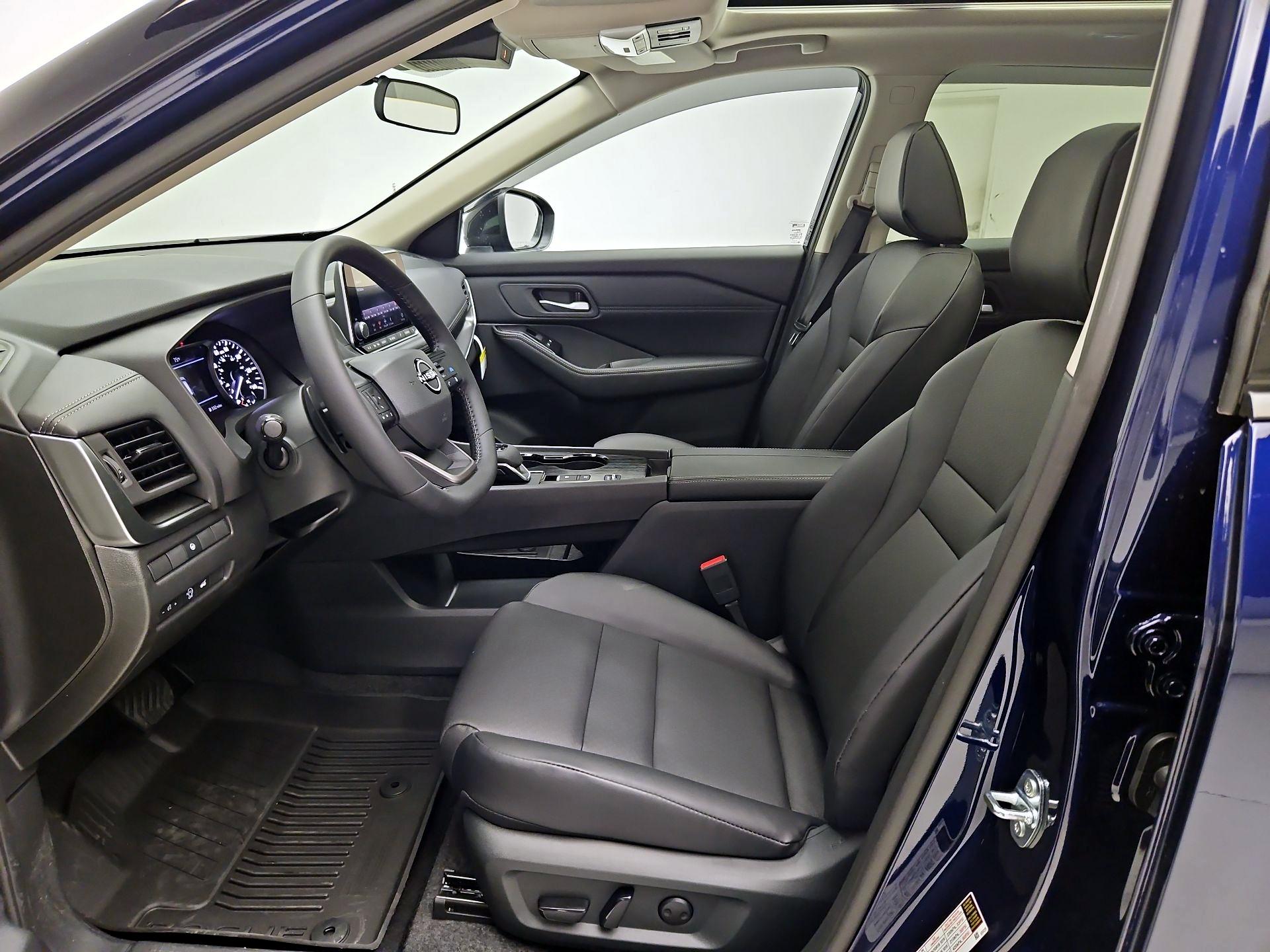 Thumbnail: 2026 Nissan Rogue - 11